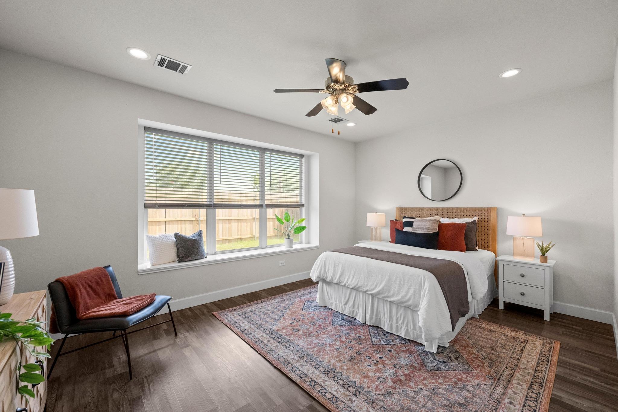 122 Retama DR