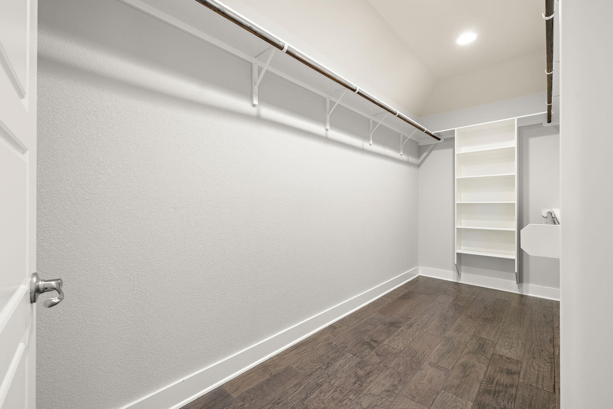 7520 Kinross TRL