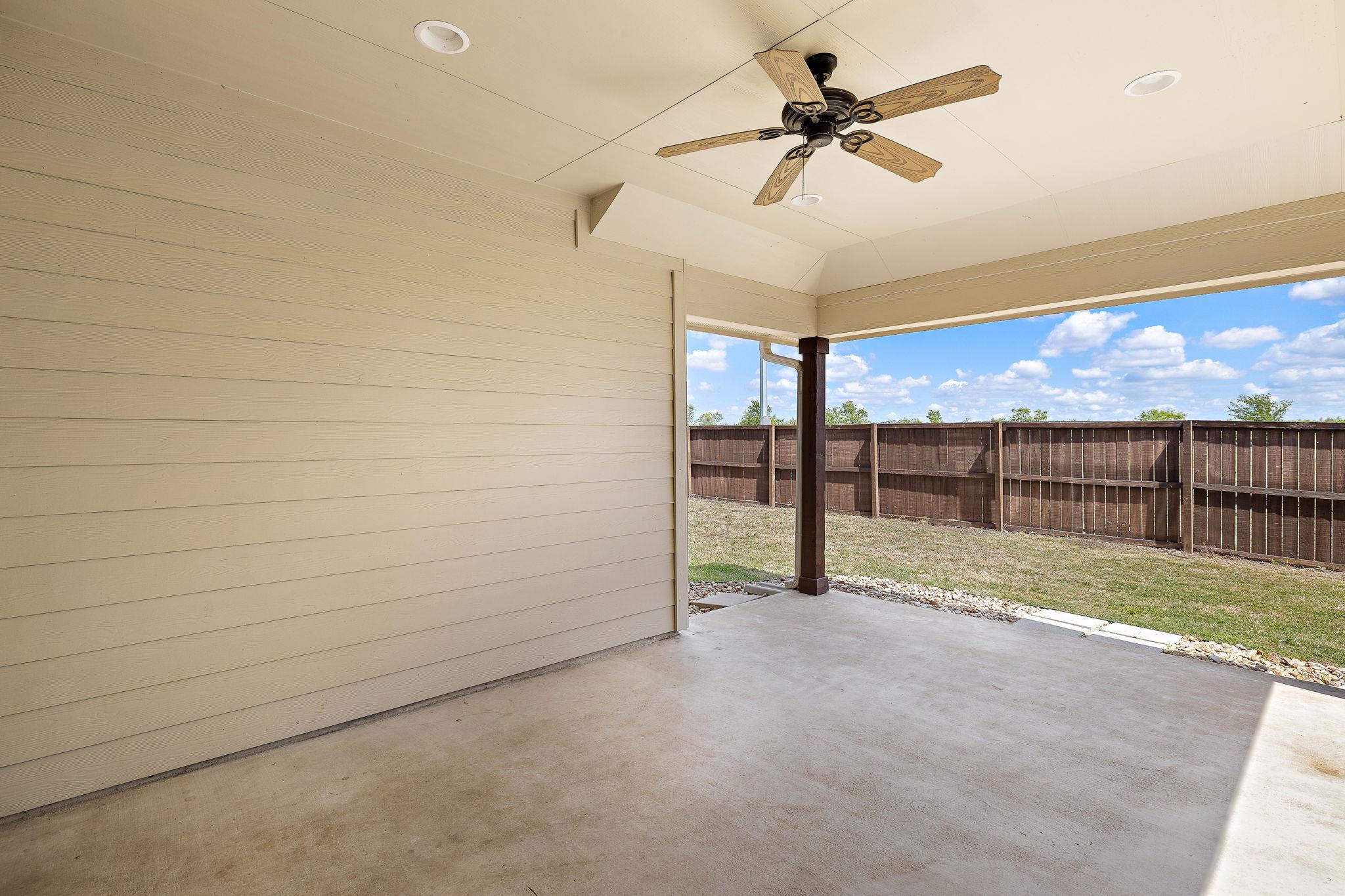 7520 Kinross TRL