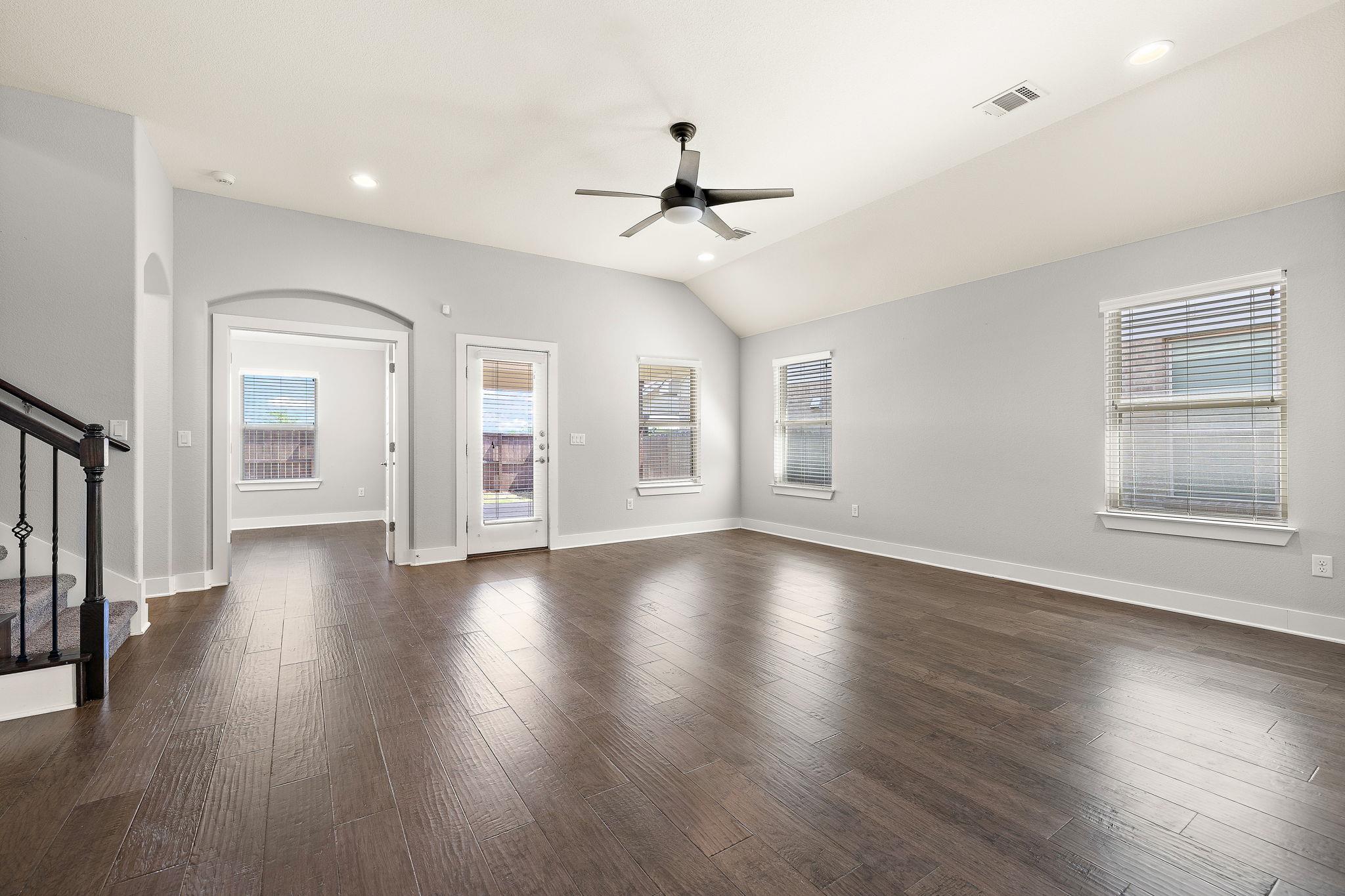 7520 Kinross TRL