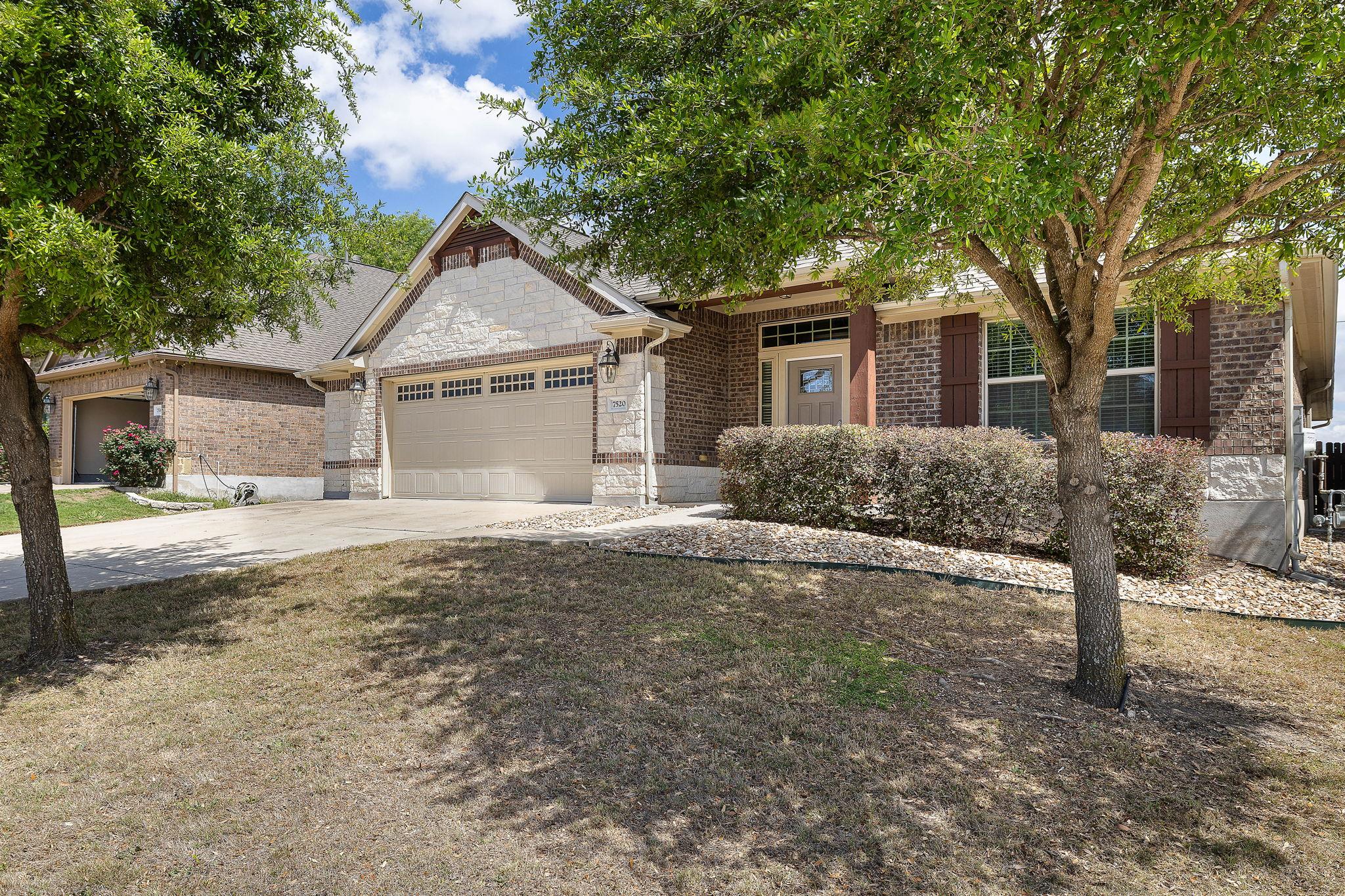 7520 Kinross TRL