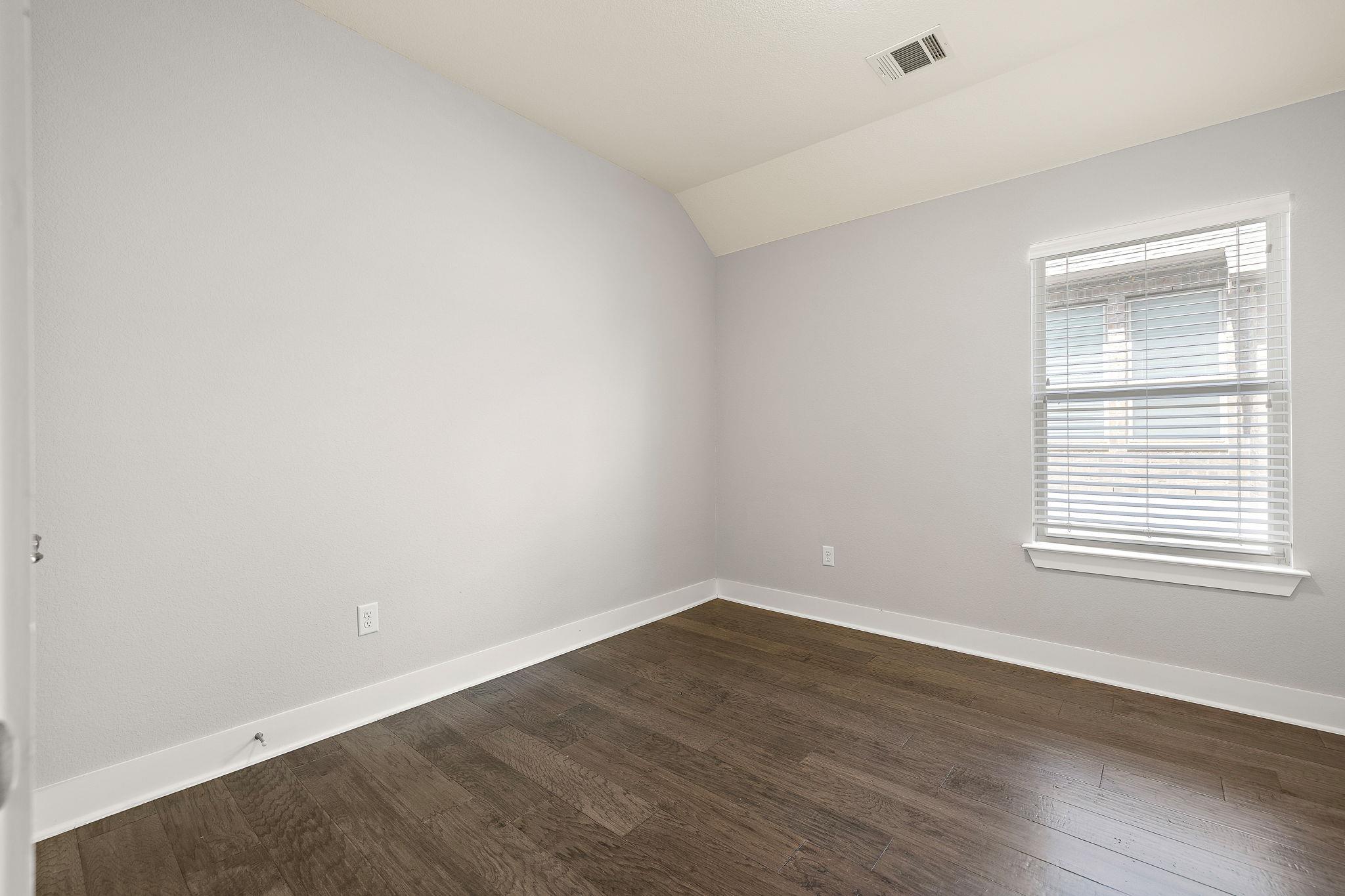 7520 Kinross TRL