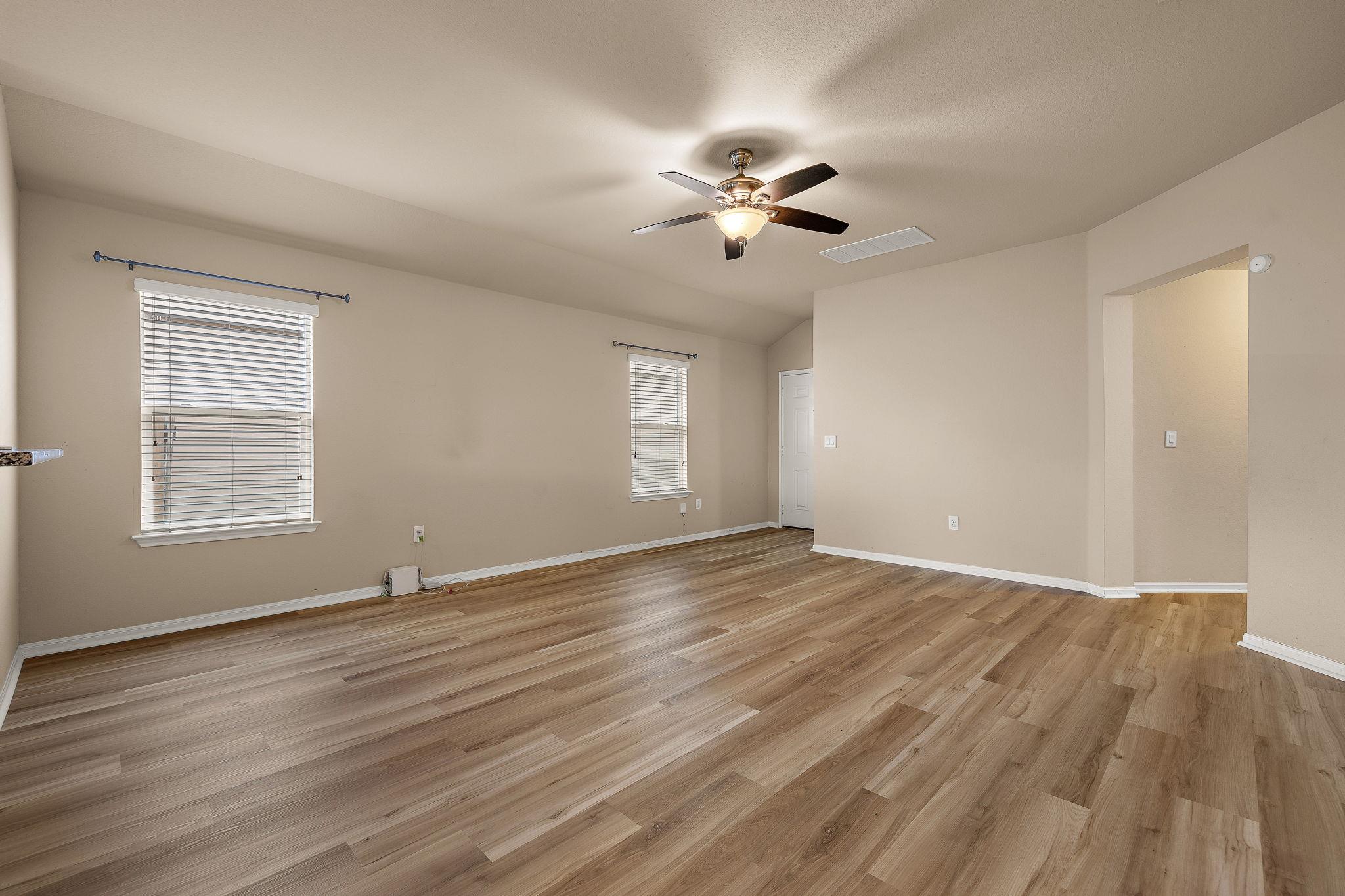 12105 Jamie DR