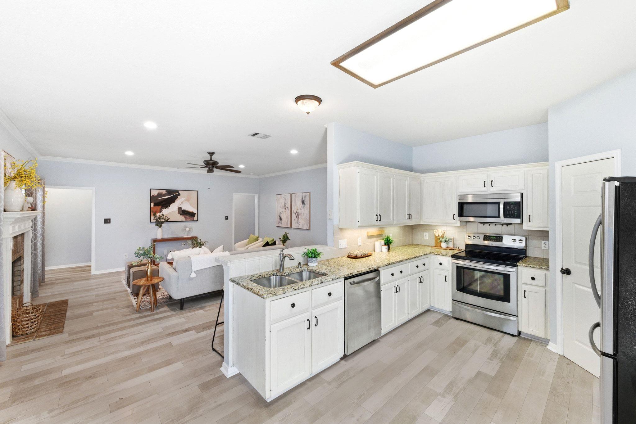 119 Brazos DR