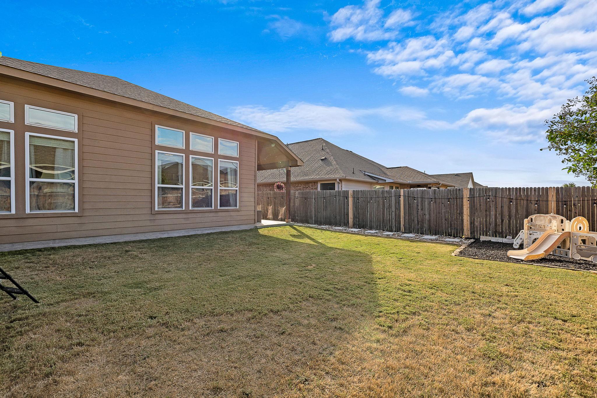 8008 Bassano DR