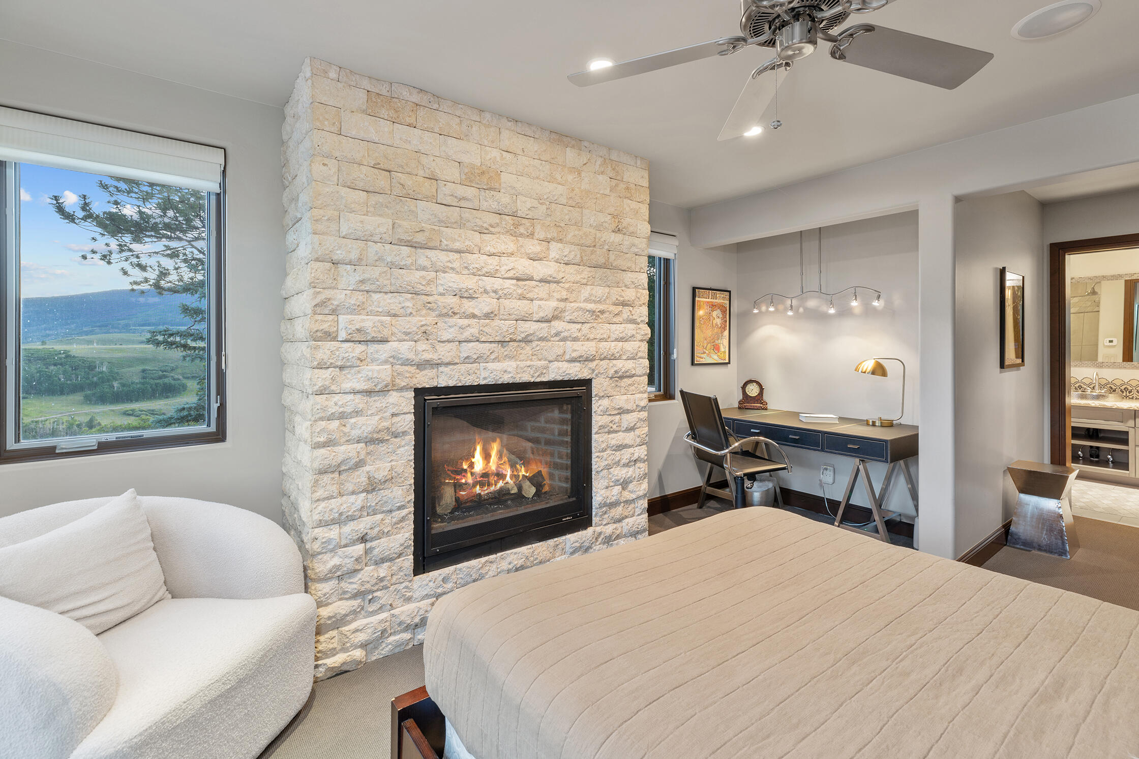 145 W Anderson Road