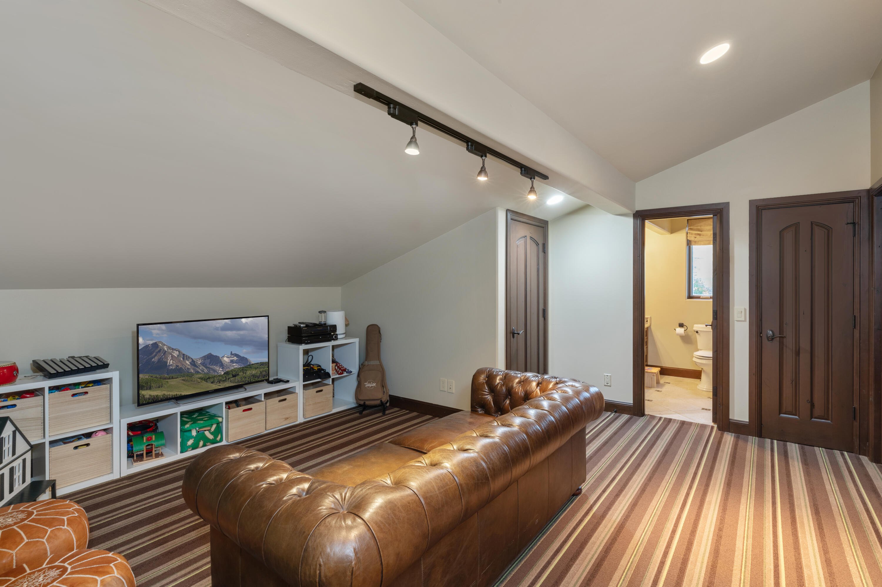 145 W Anderson Road