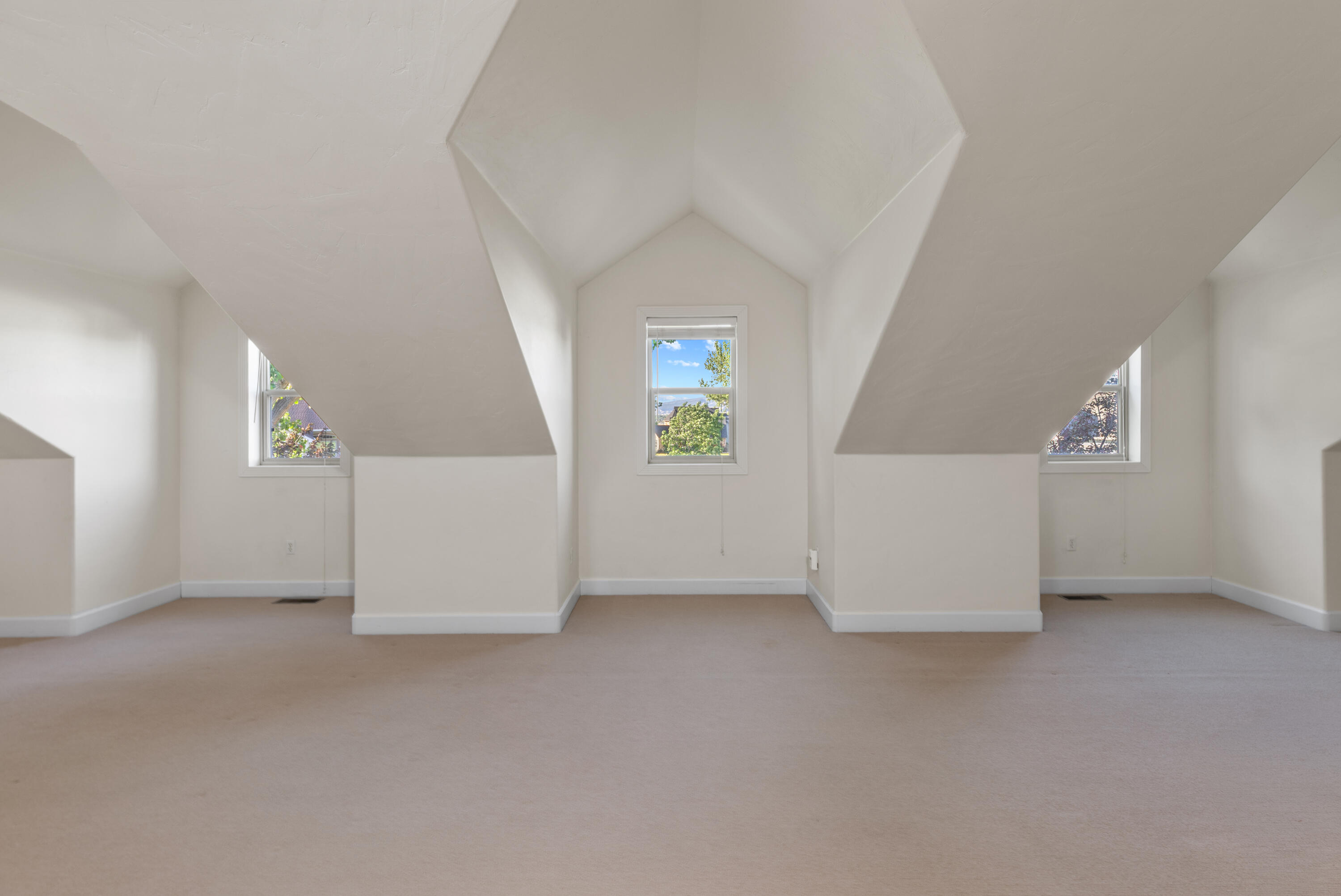 4057 Pioneer Road