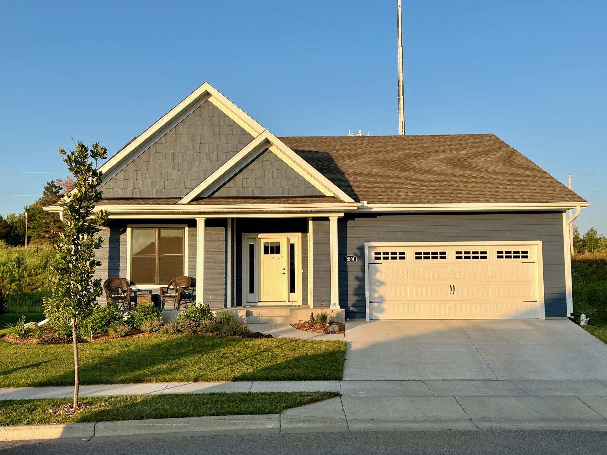 1909 Ontario Drive