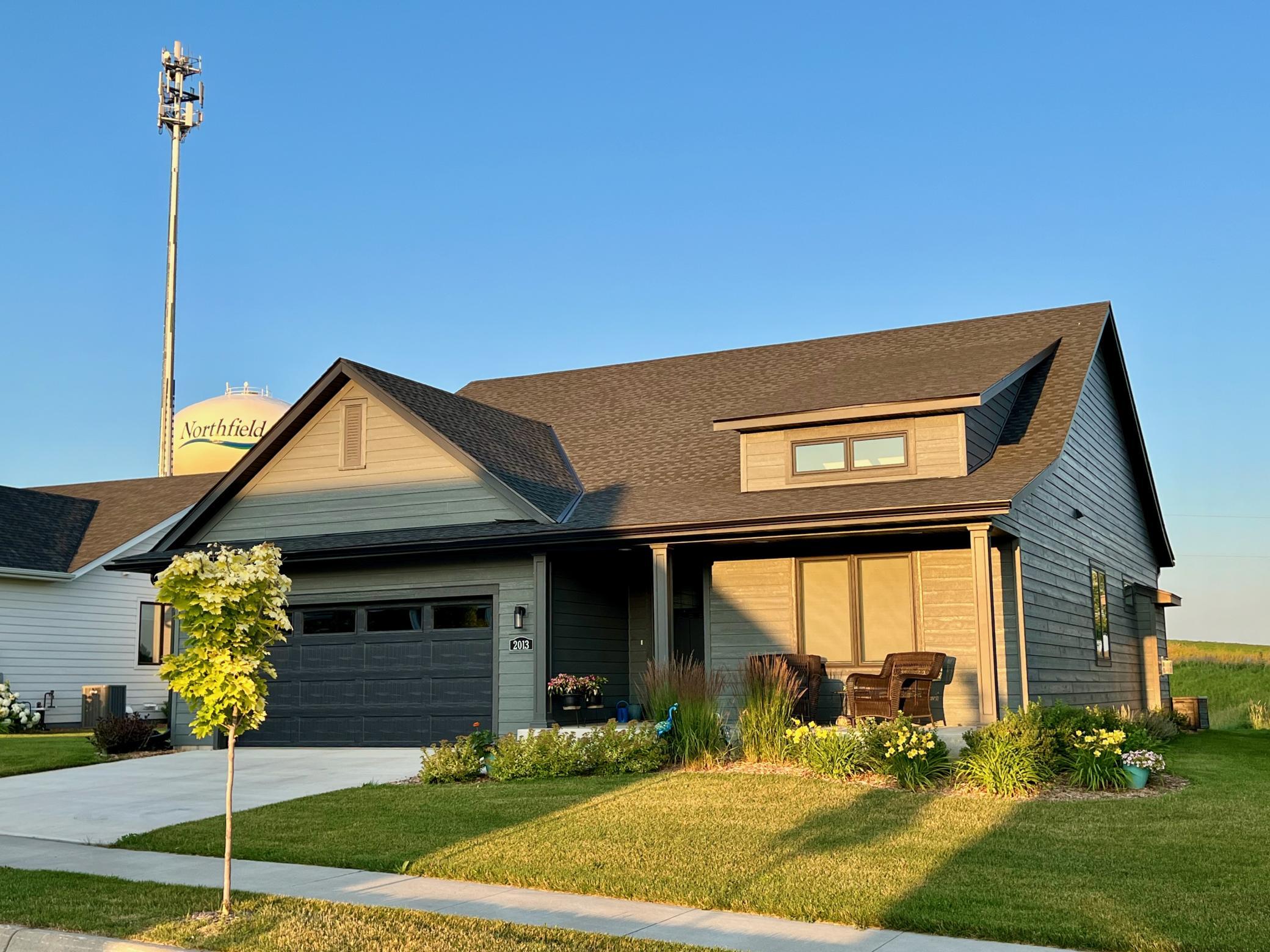 1909 Ontario Drive