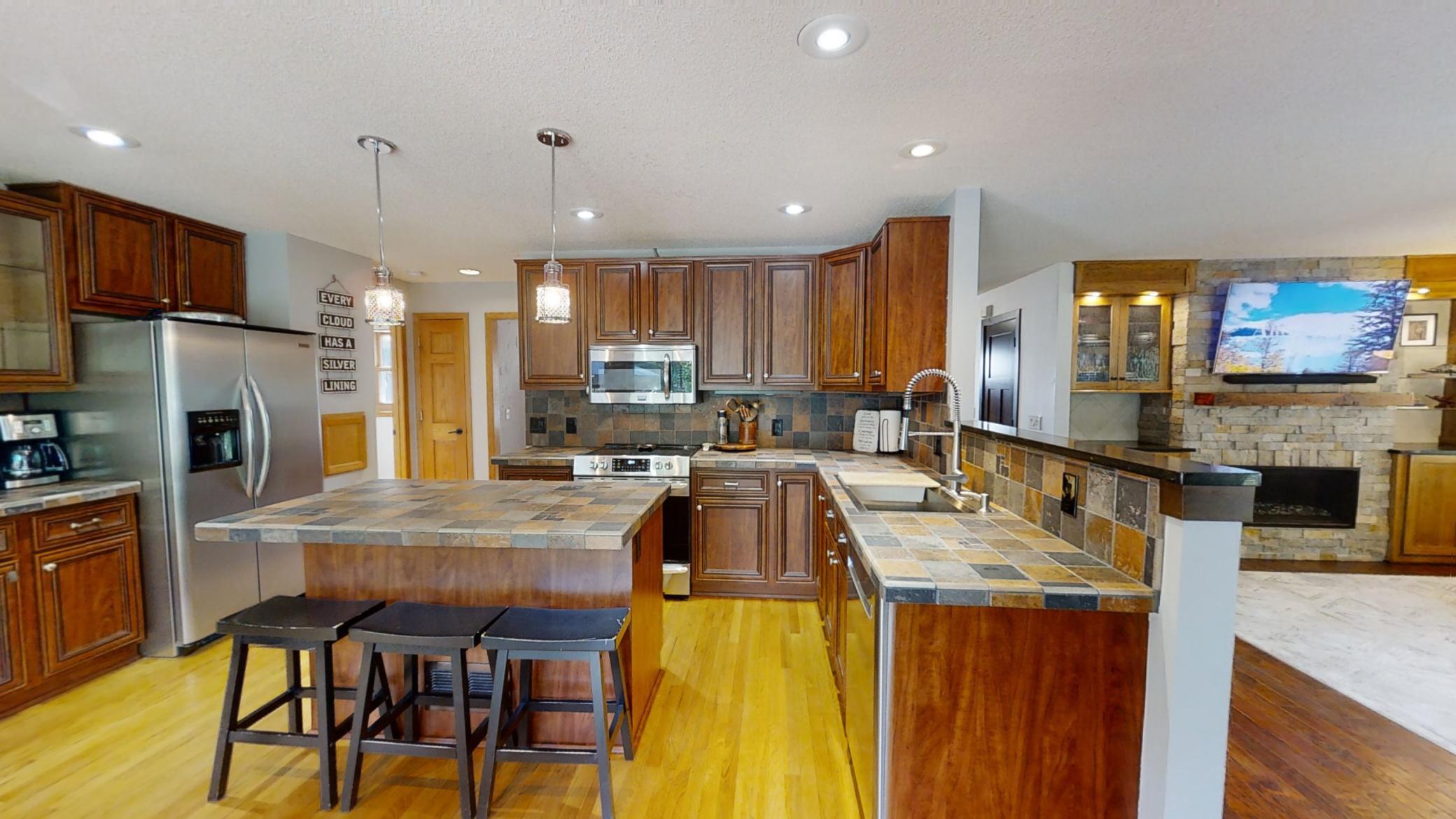 906 Clover Court