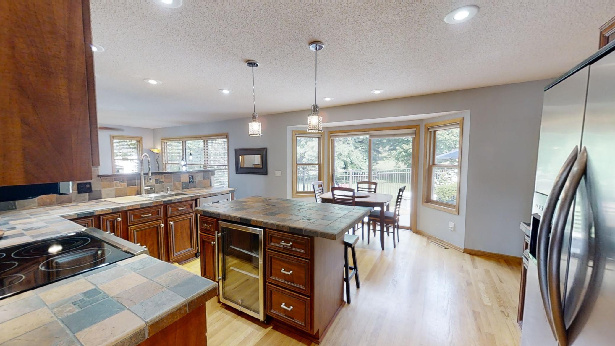 906 Clover Court