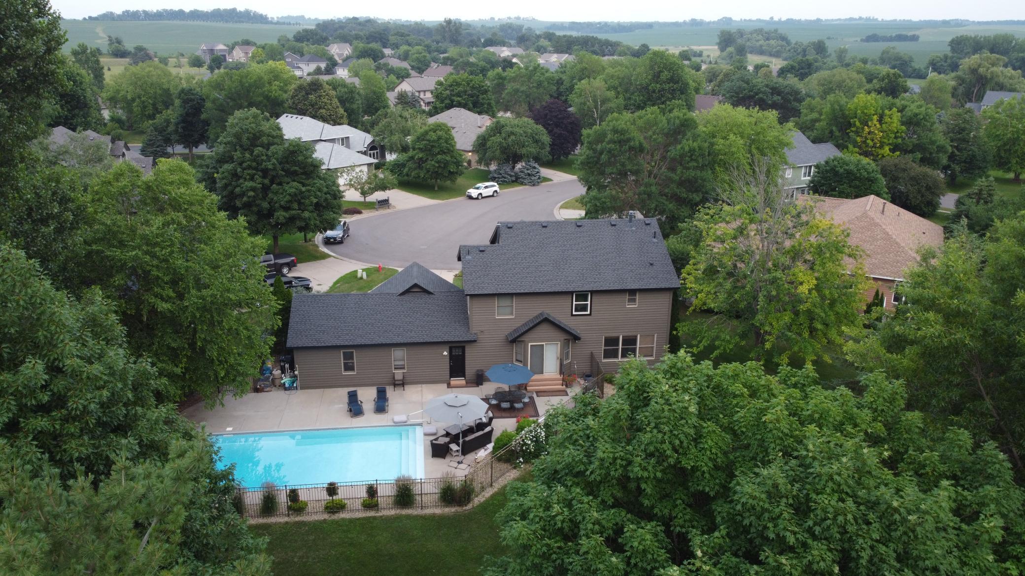 906 Clover Court