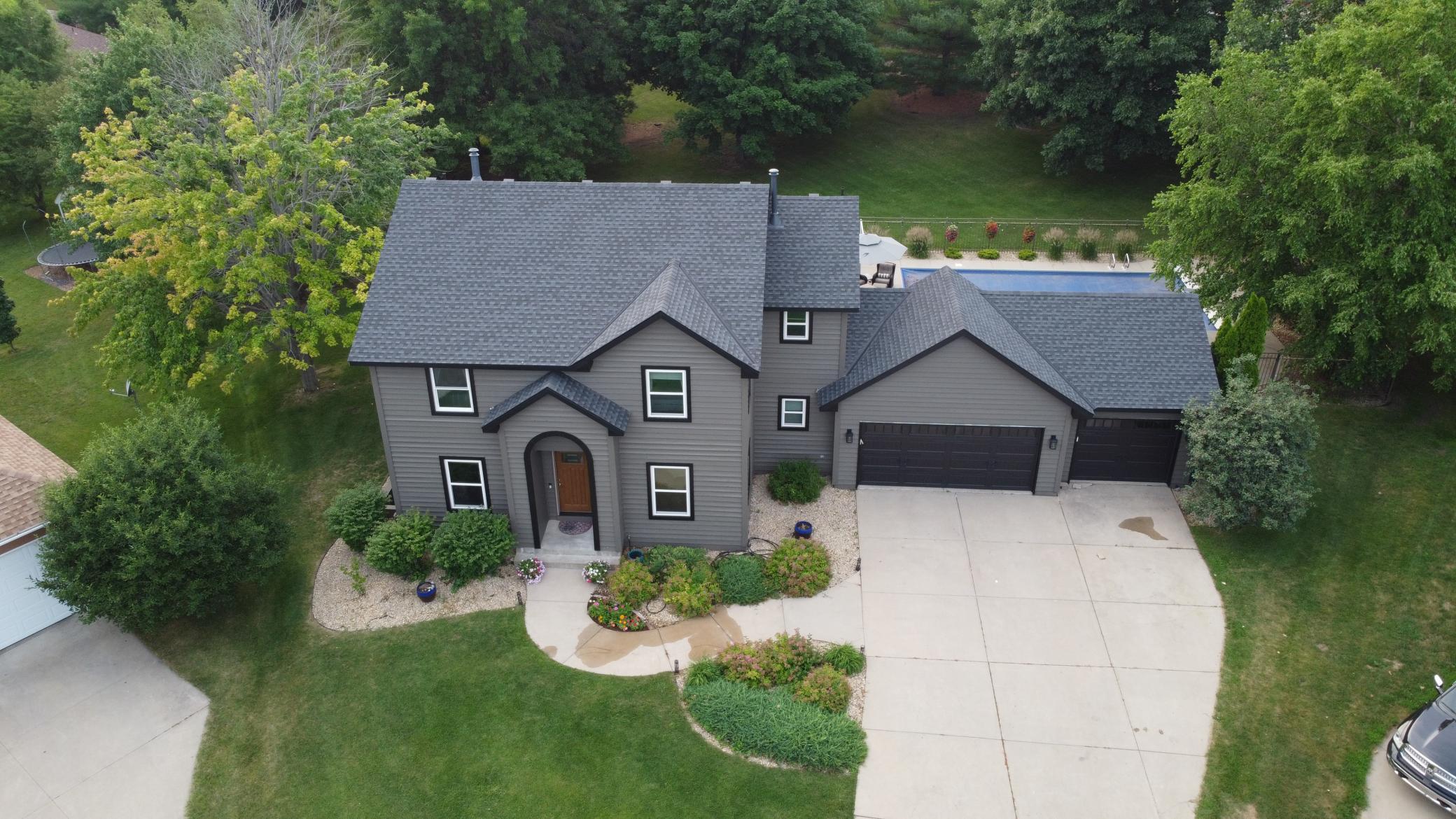 906 Clover Court