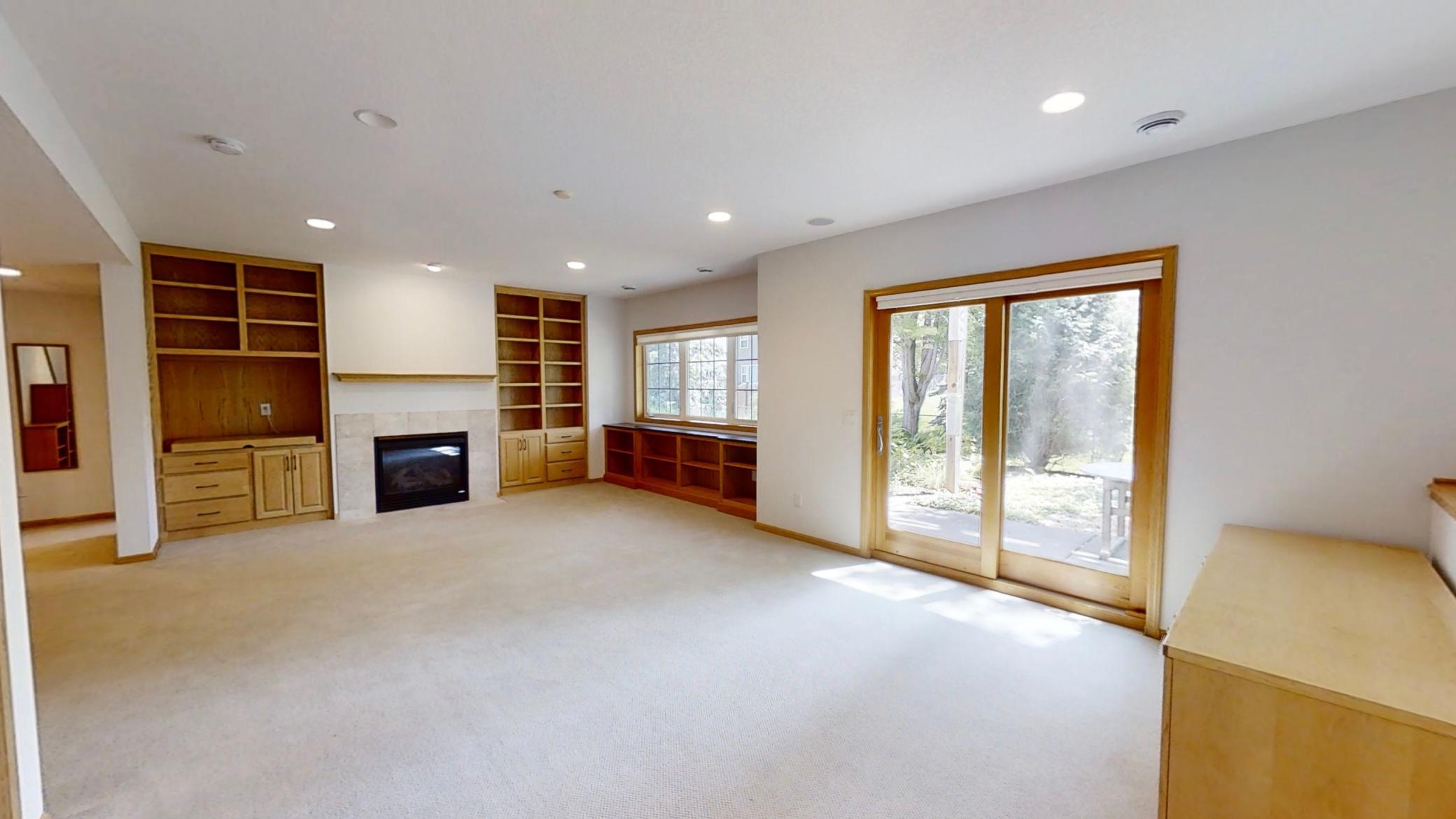 1620 Independence Drive