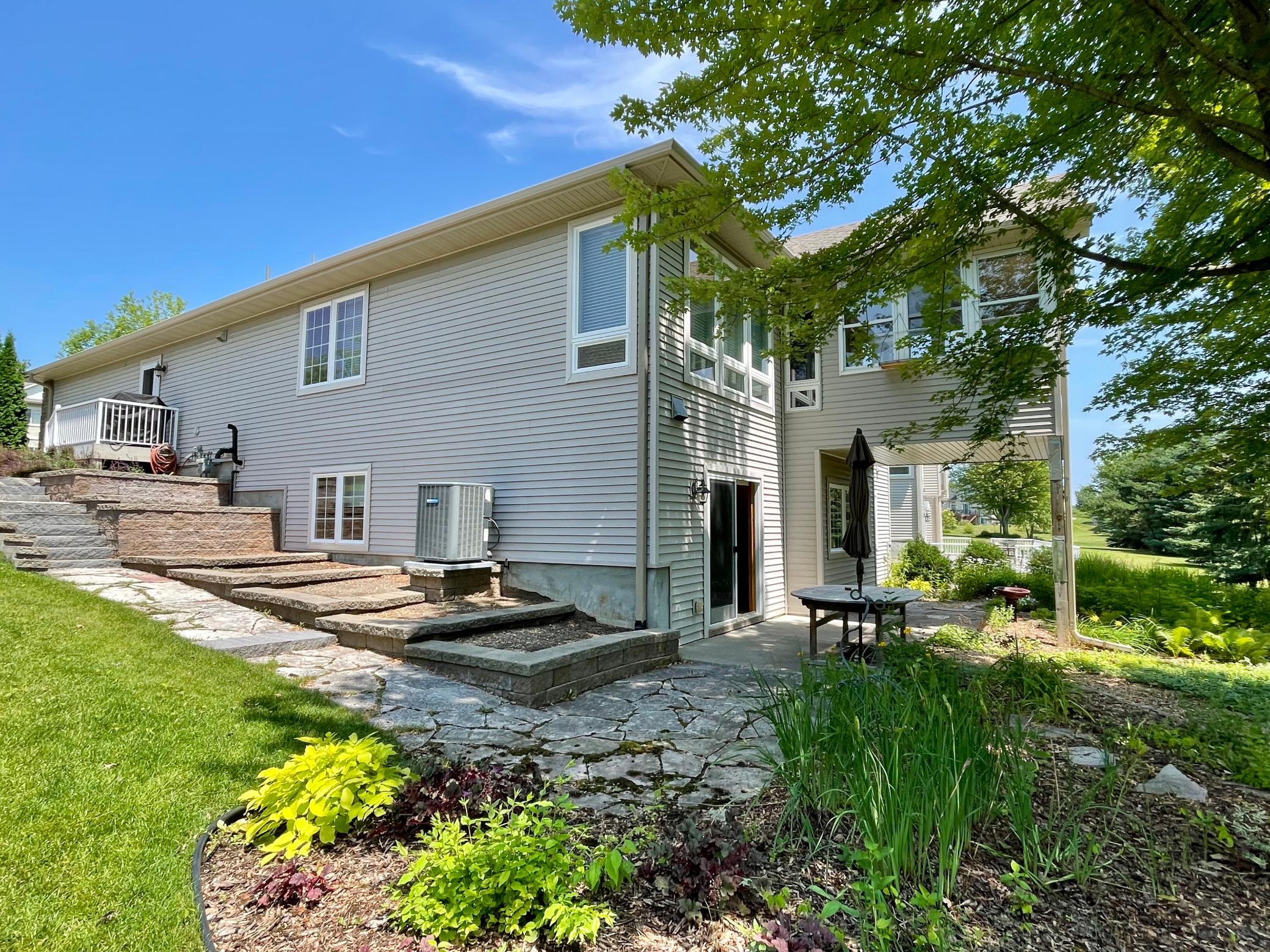 1620 Independence Drive