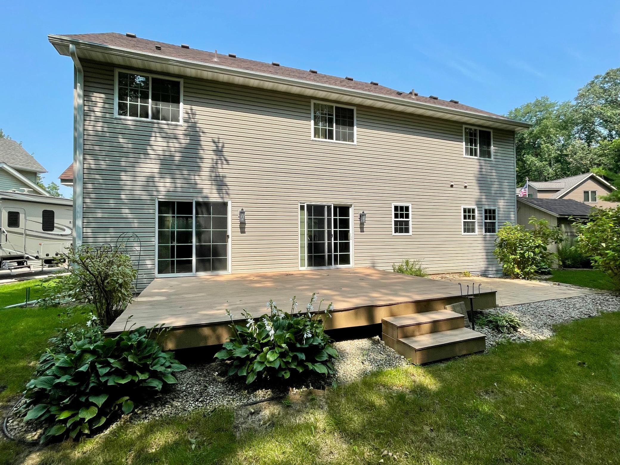 2418 Valley Court
