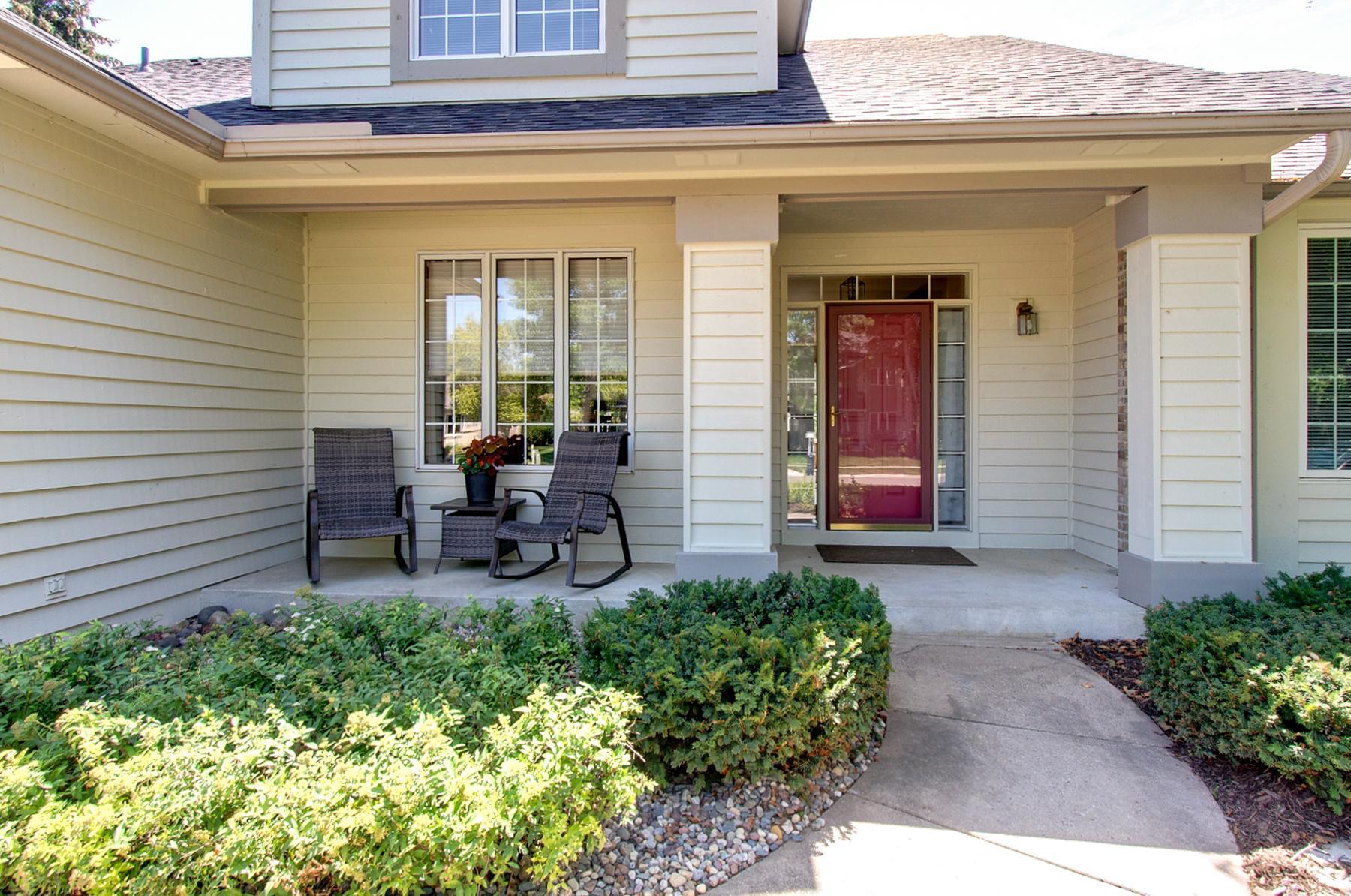 1512 Creek Lane