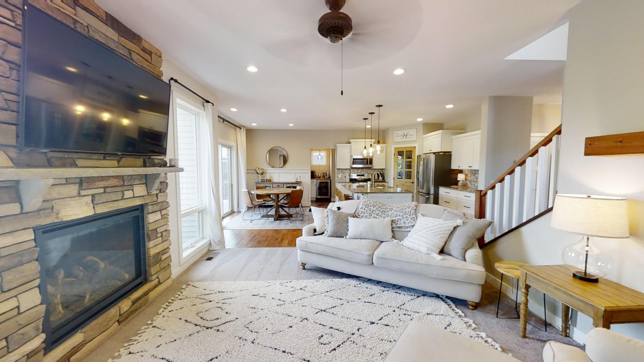 2608 Oak Lawn Drive
