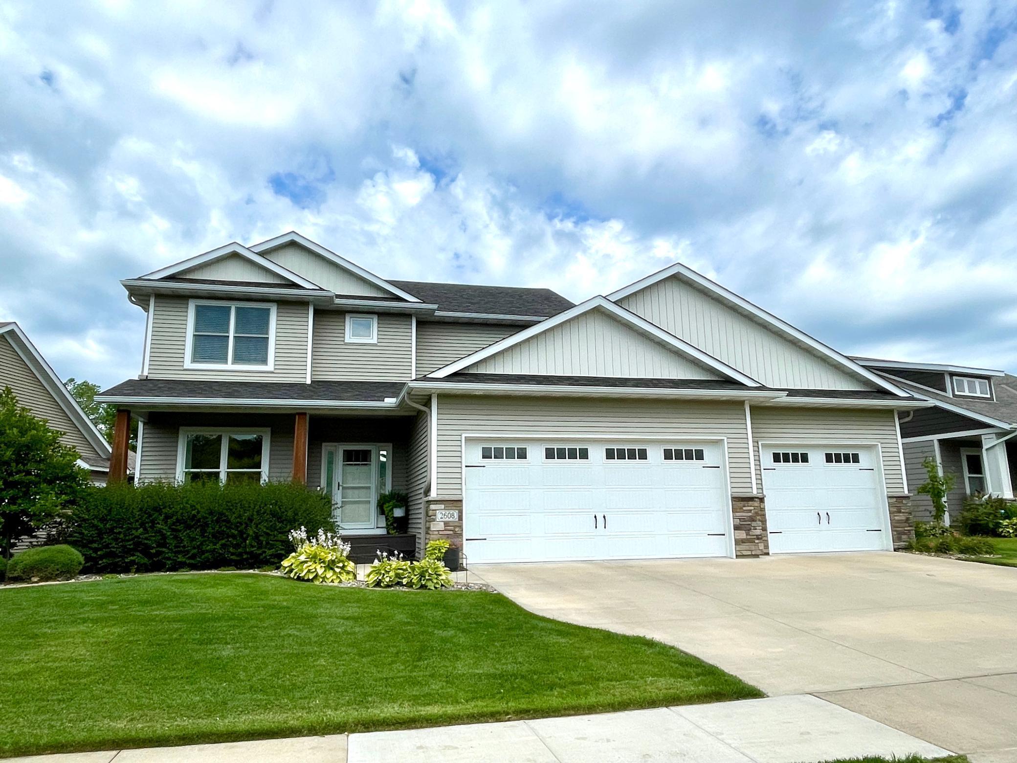 2608 Oak Lawn Drive