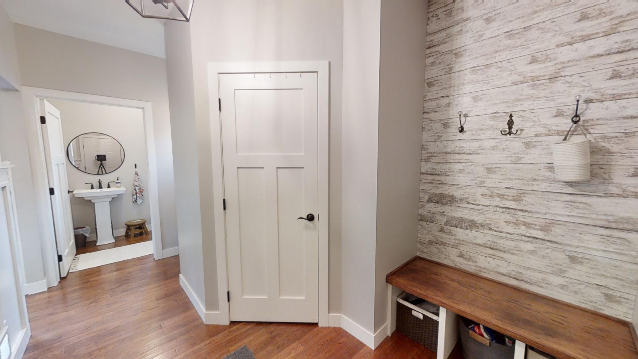 2608 Oak Lawn Drive