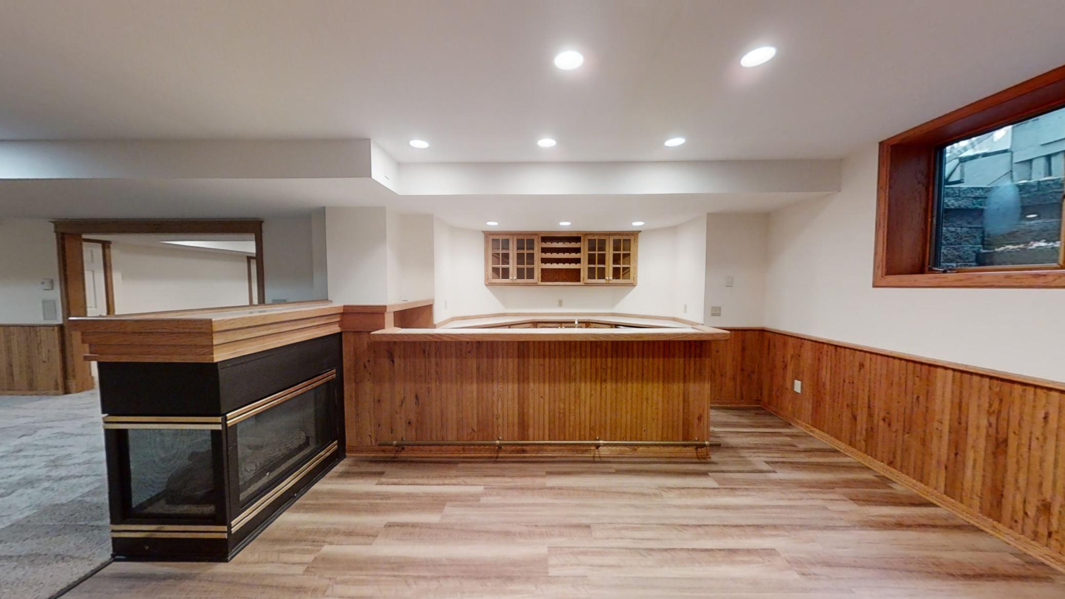 1412 Mayflower Drive