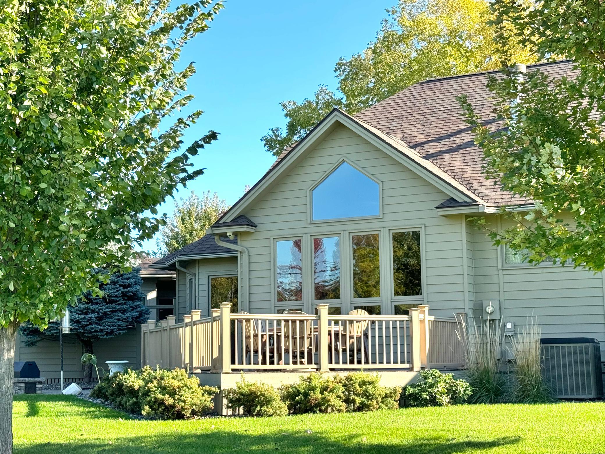 1412 Mayflower Drive