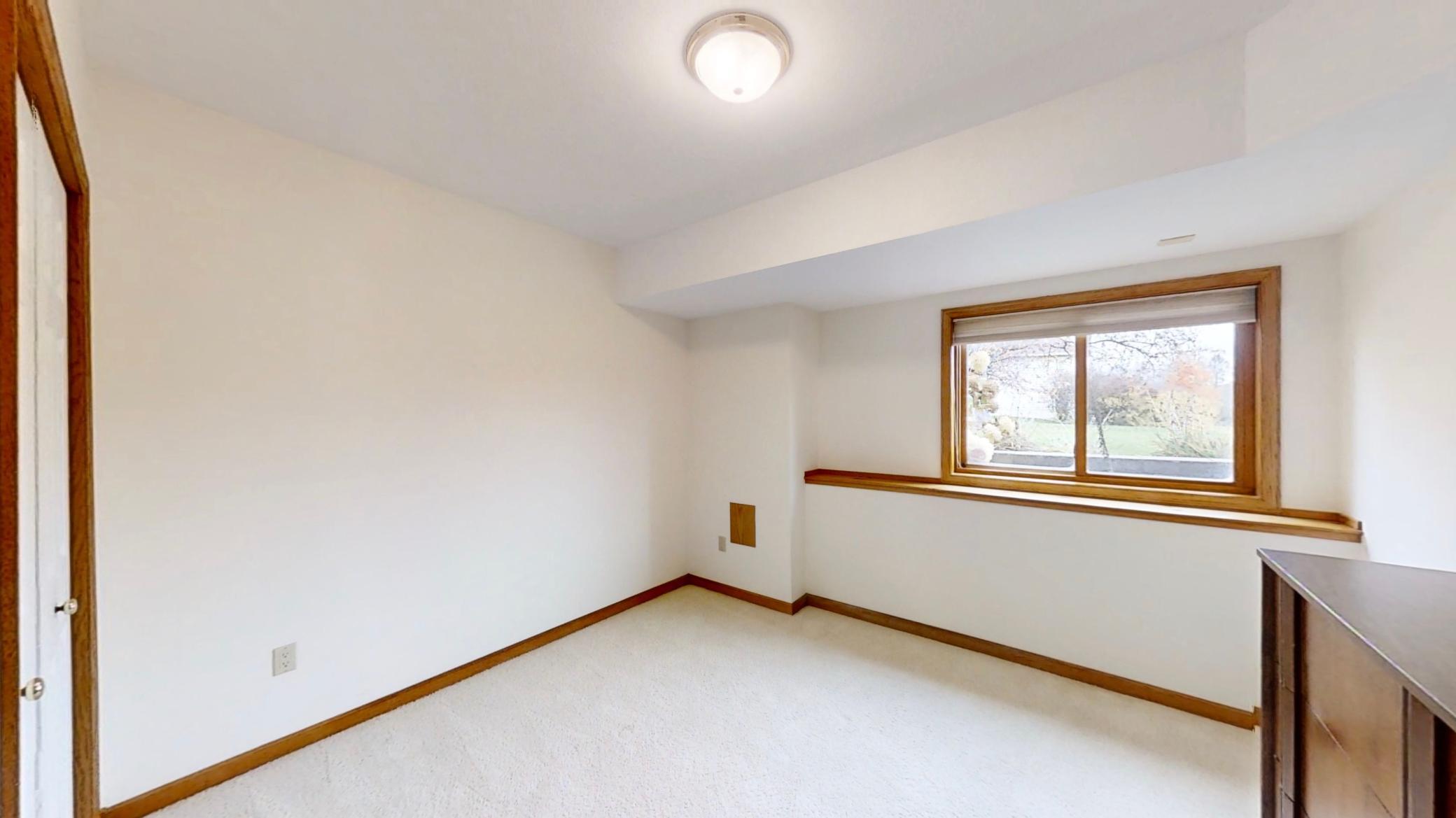 1412 Mayflower Drive