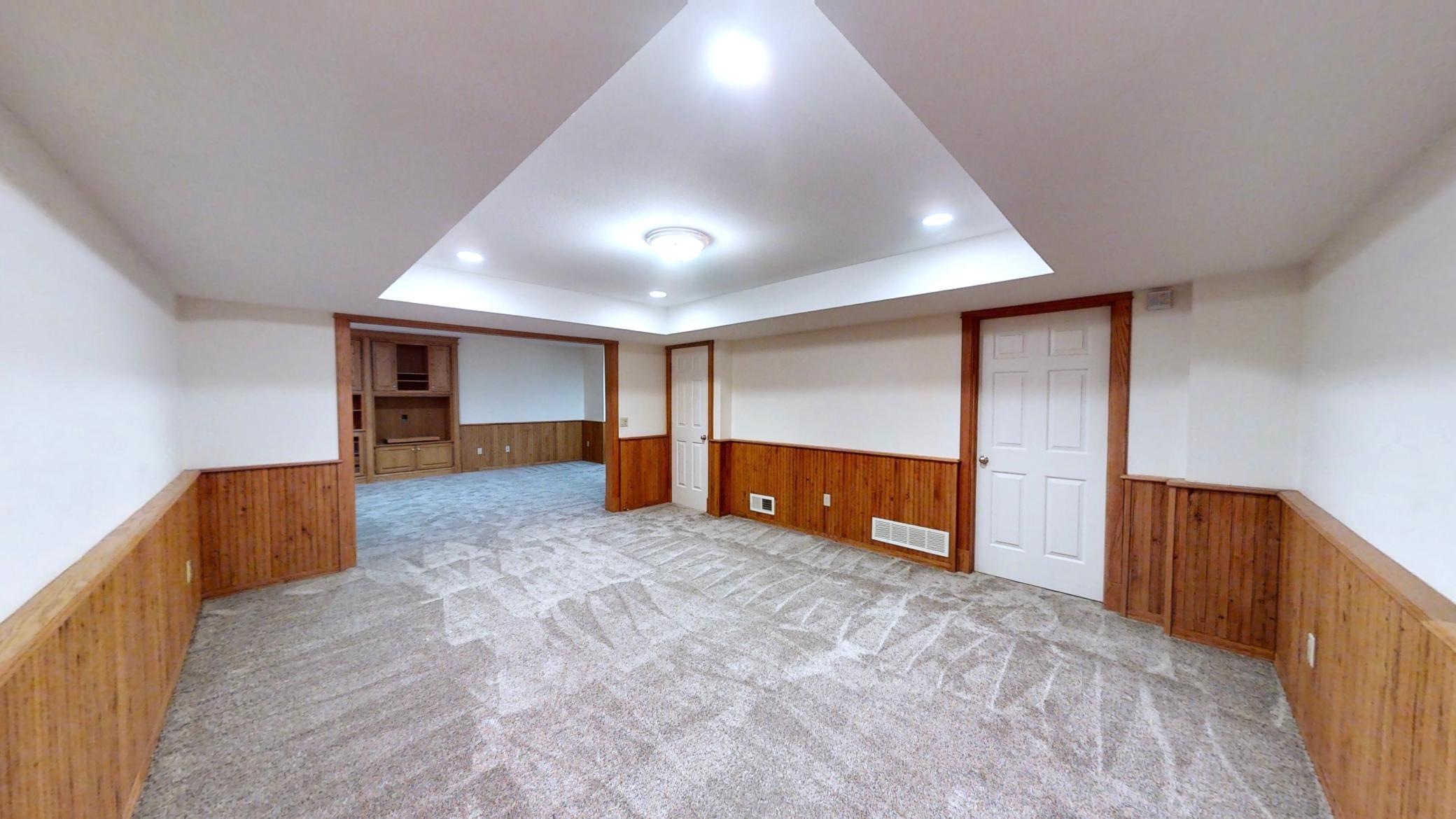 1412 Mayflower Drive