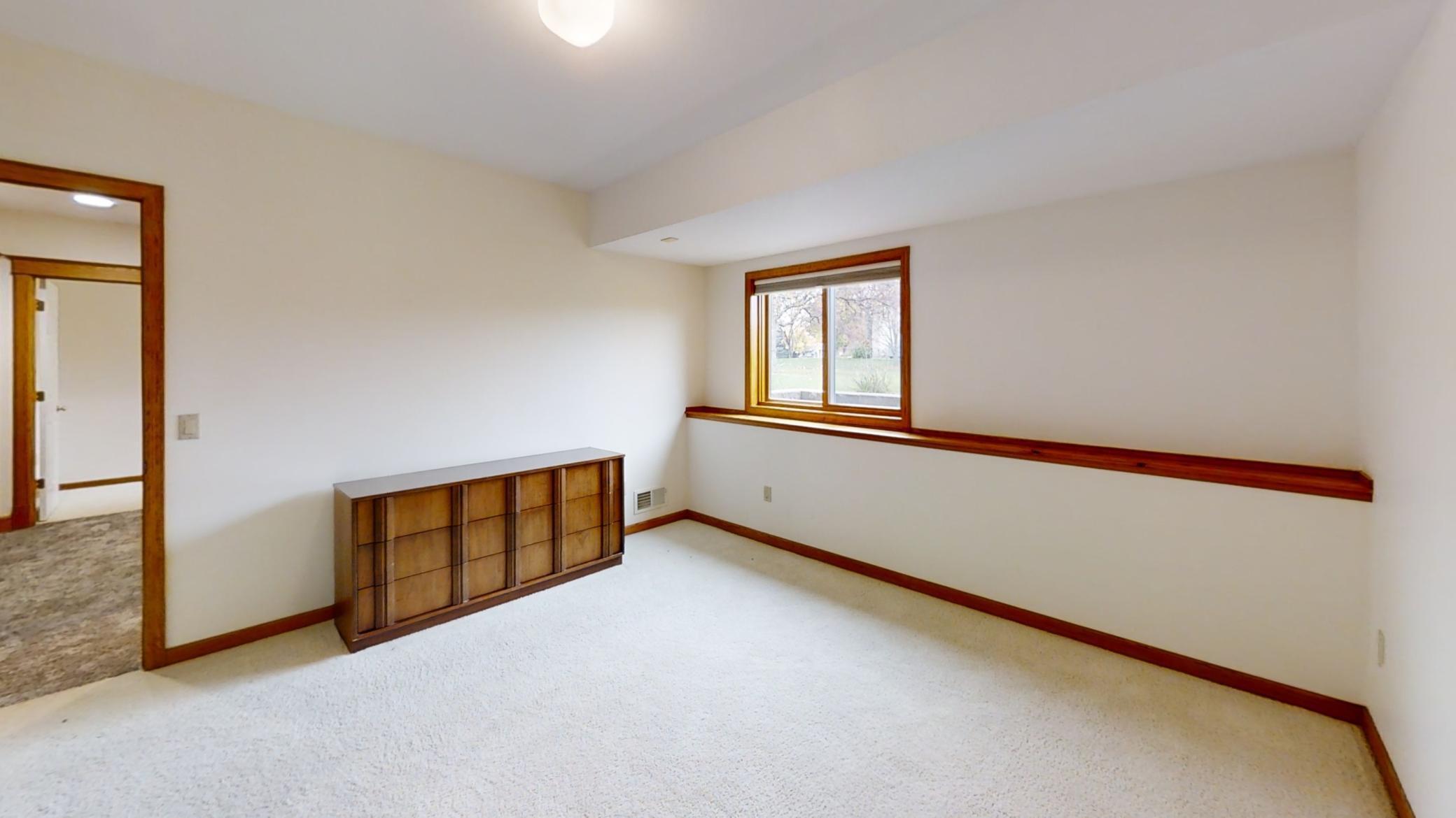 1412 Mayflower Drive