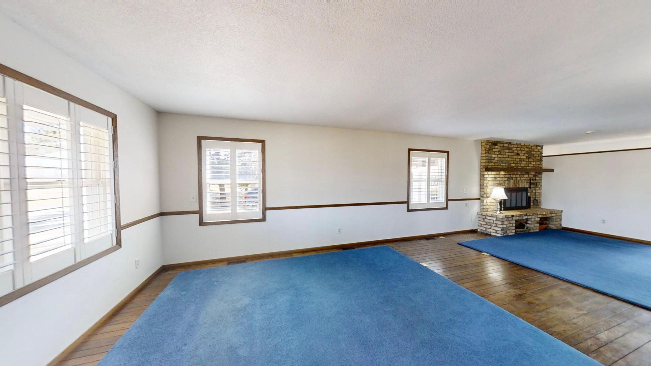 5630 Endwood Trail