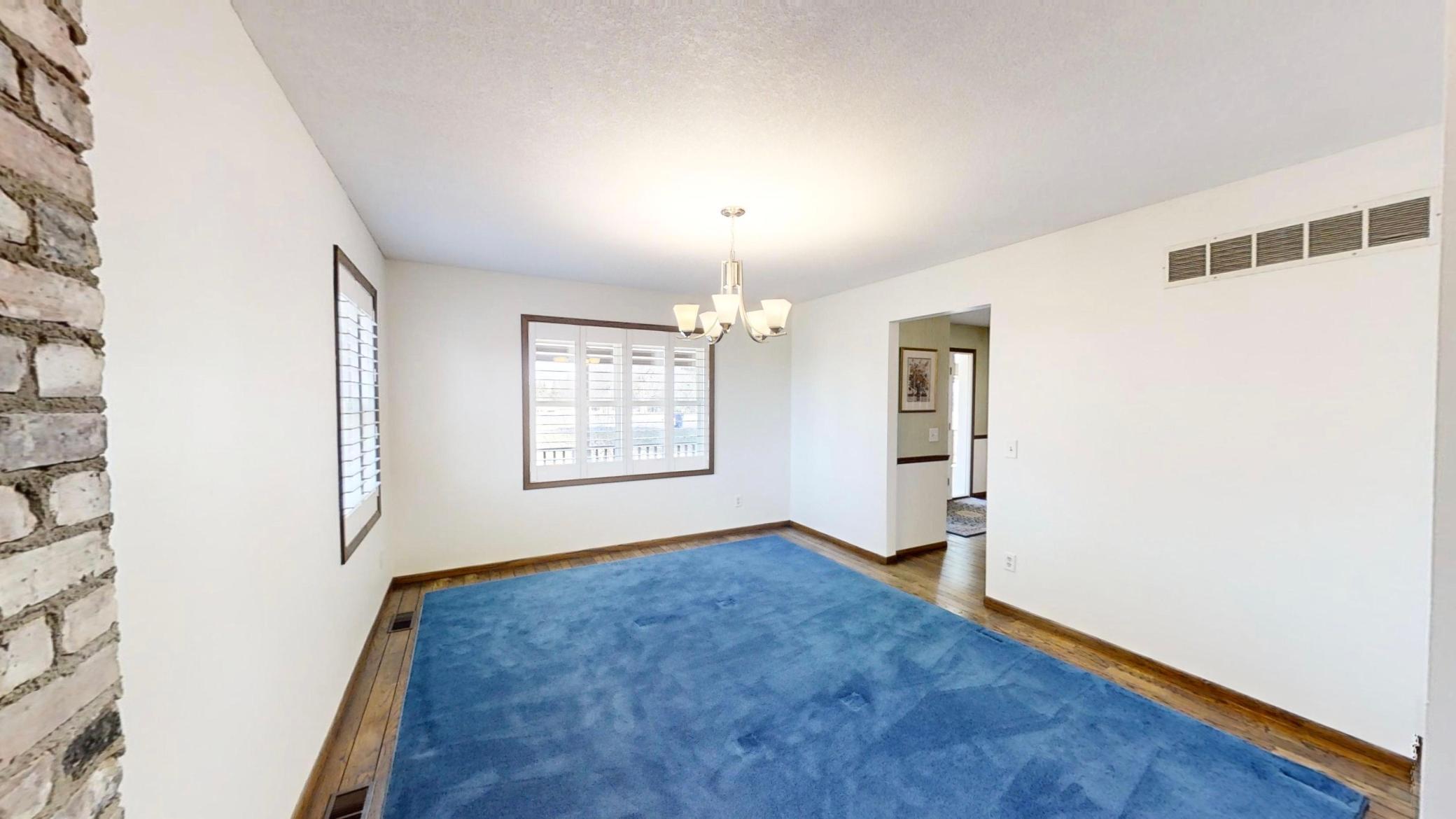 5630 Endwood Trail