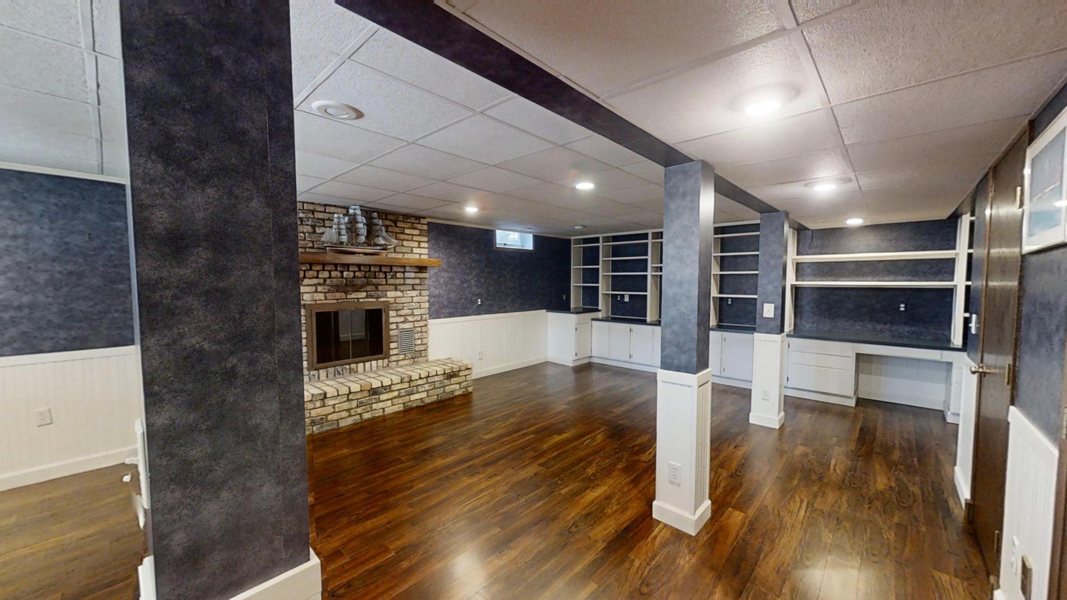 5630 Endwood Trail