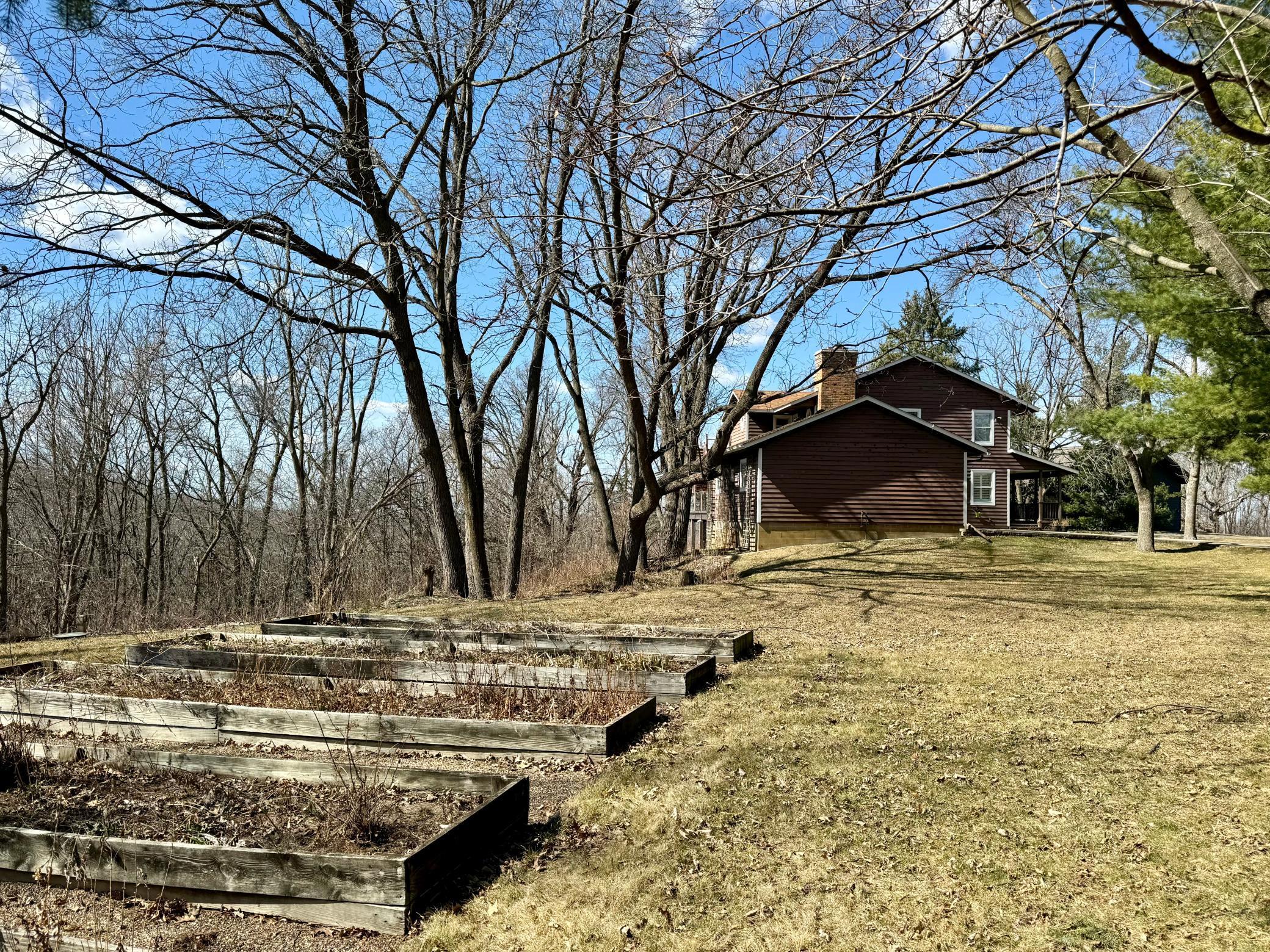 5630 Endwood Trail