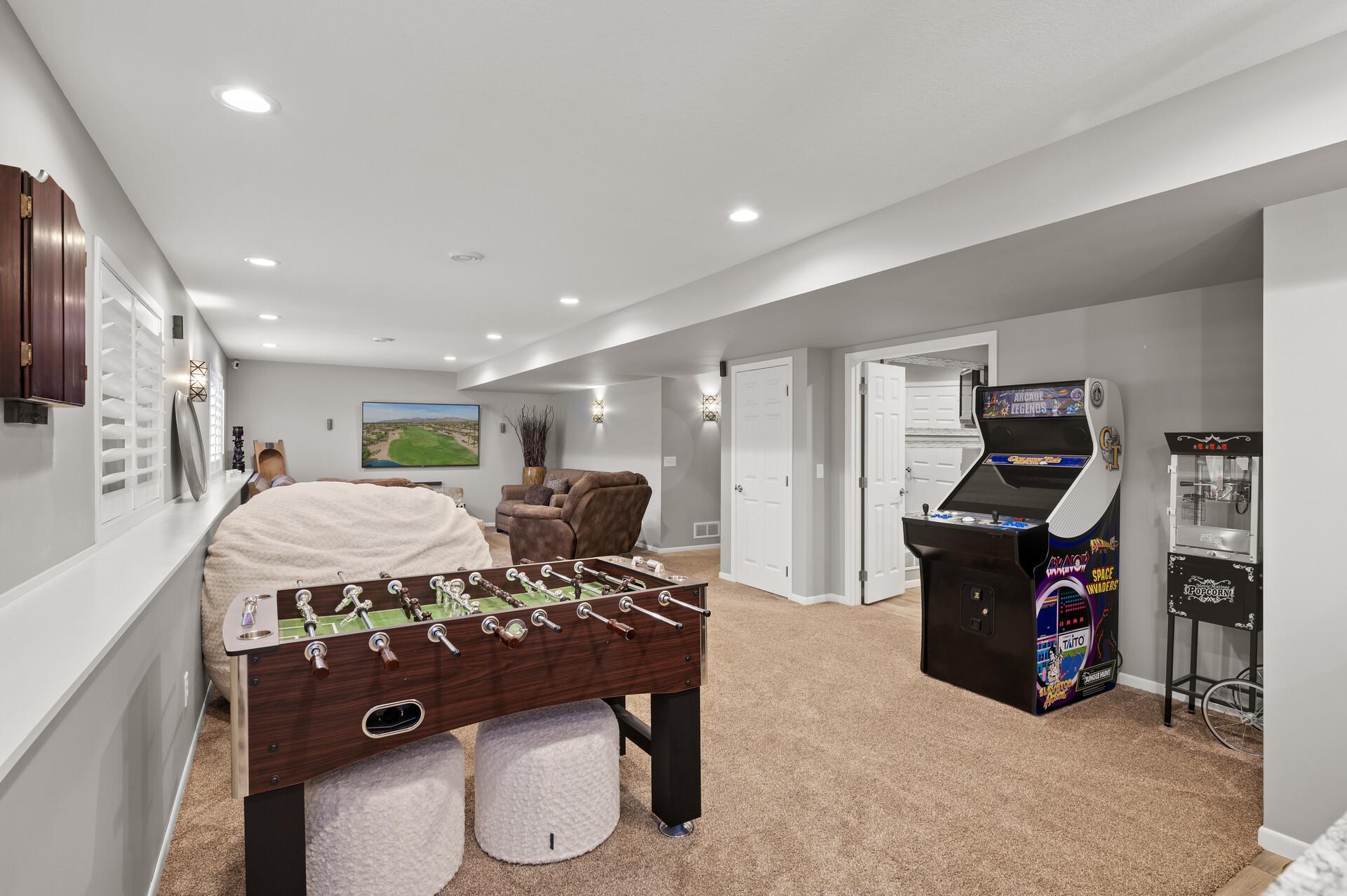 2838 Oak Lawn Drive
