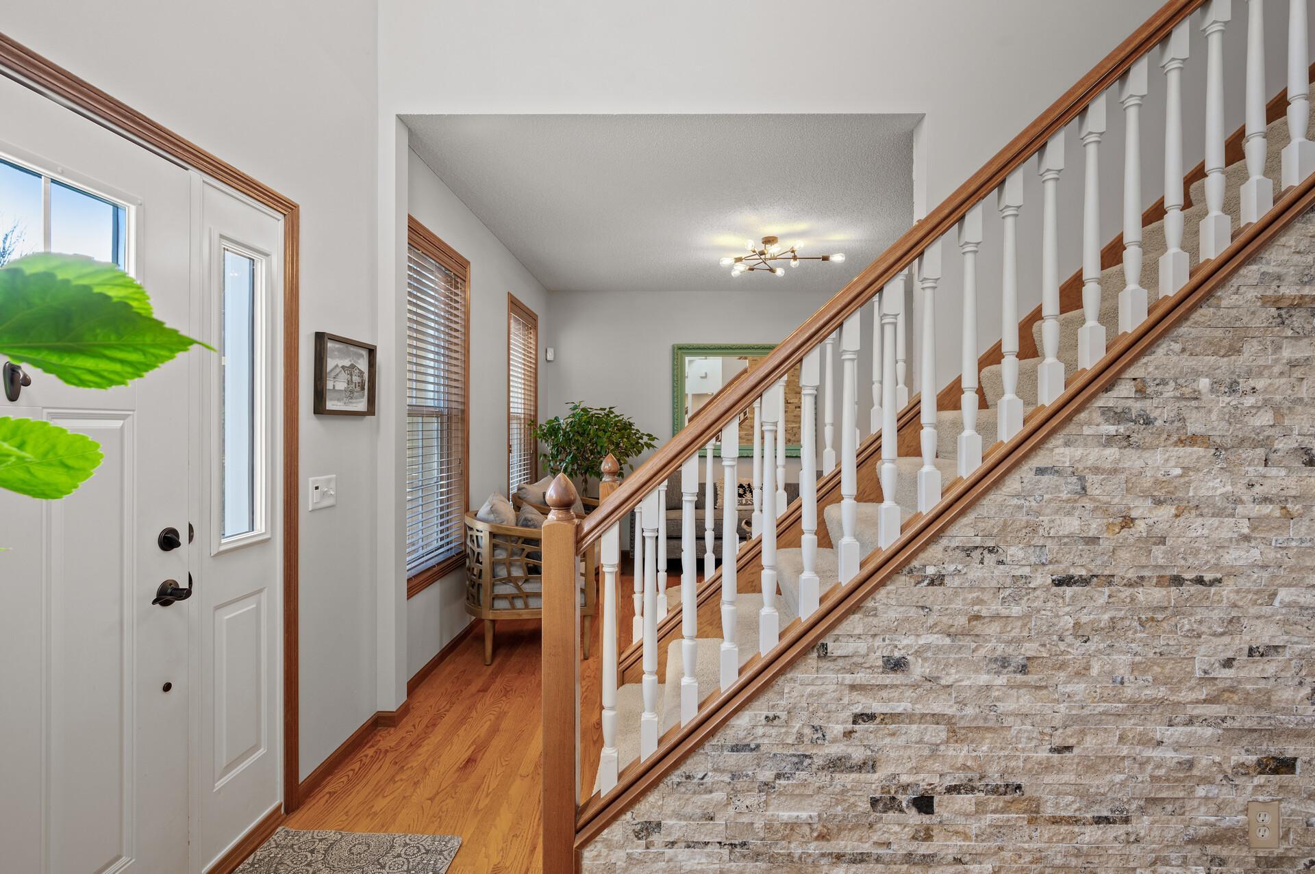 2838 Oak Lawn Drive