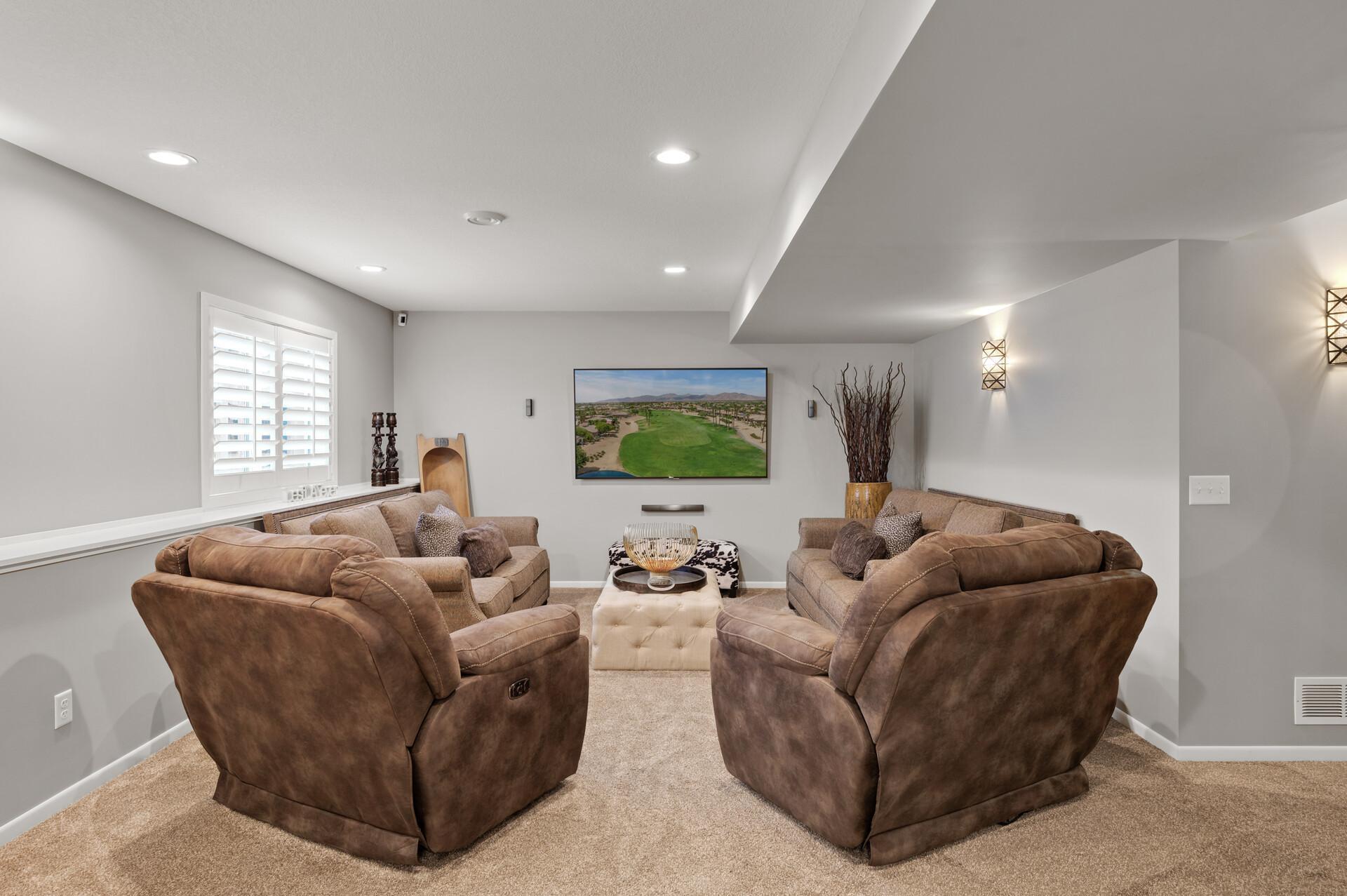 2838 Oak Lawn Drive