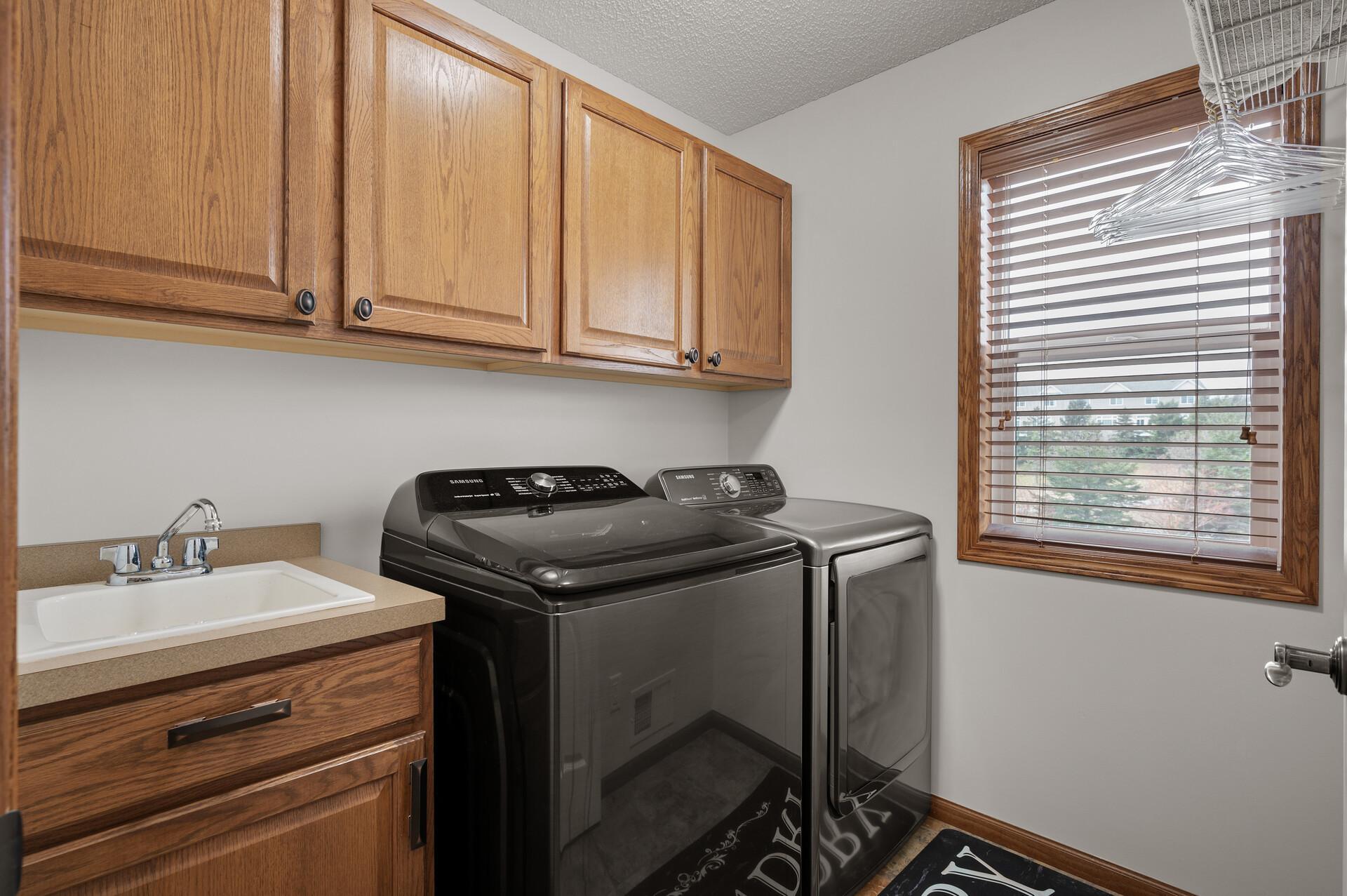 2838 Oak Lawn Drive