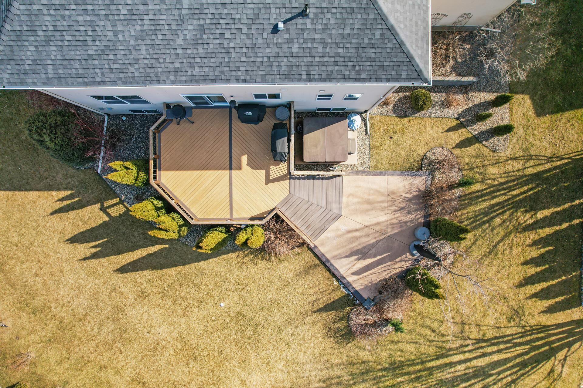 2838 Oak Lawn Drive