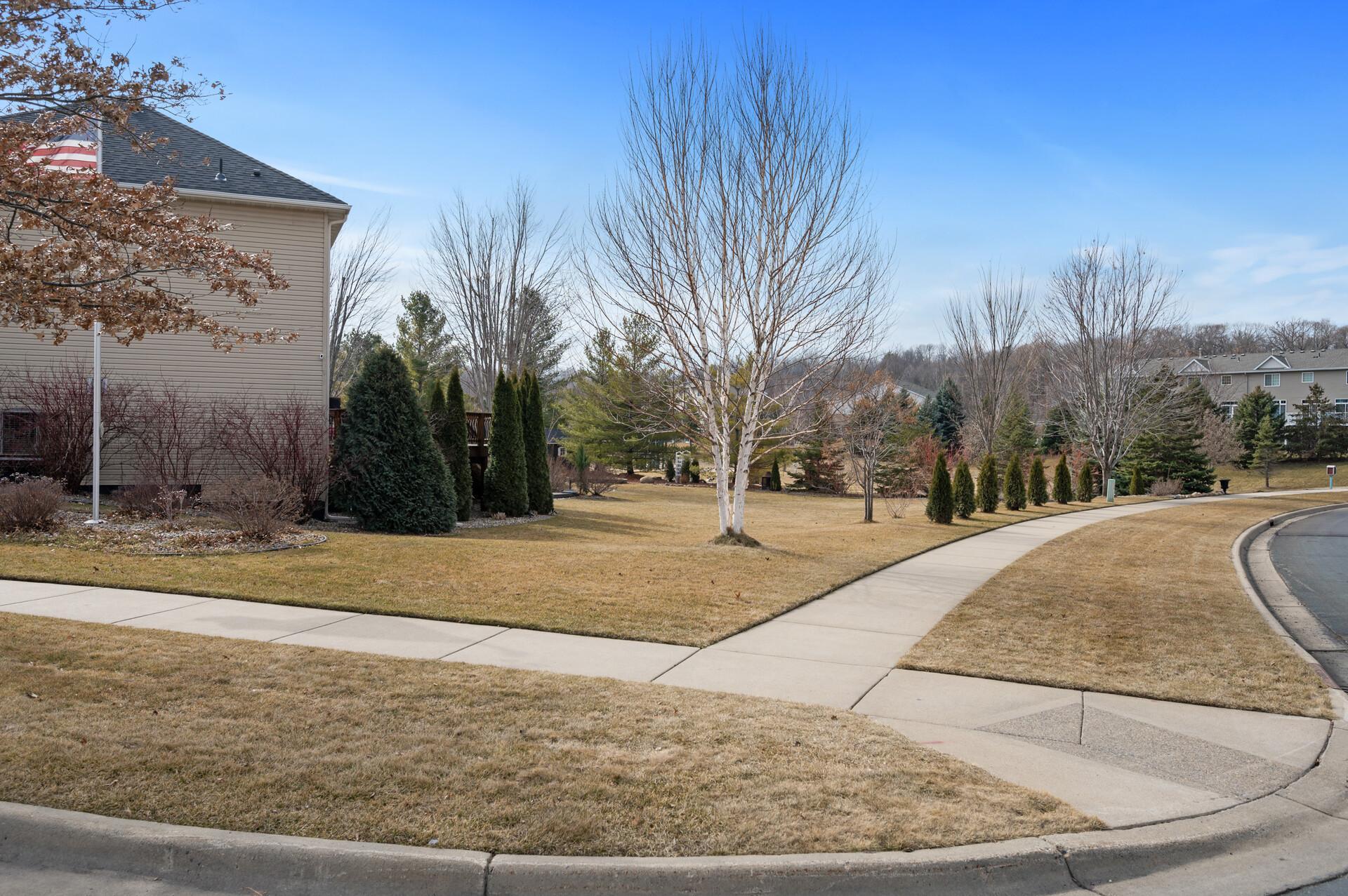 2838 Oak Lawn Drive