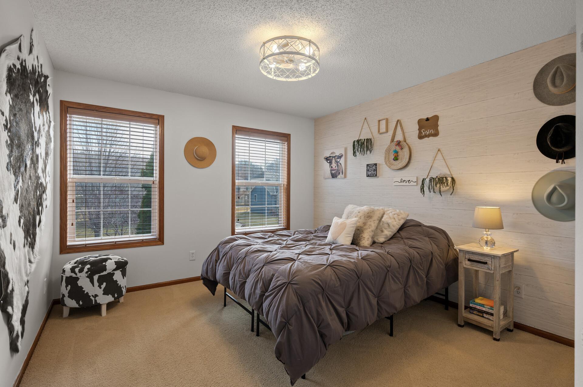 2838 Oak Lawn Drive