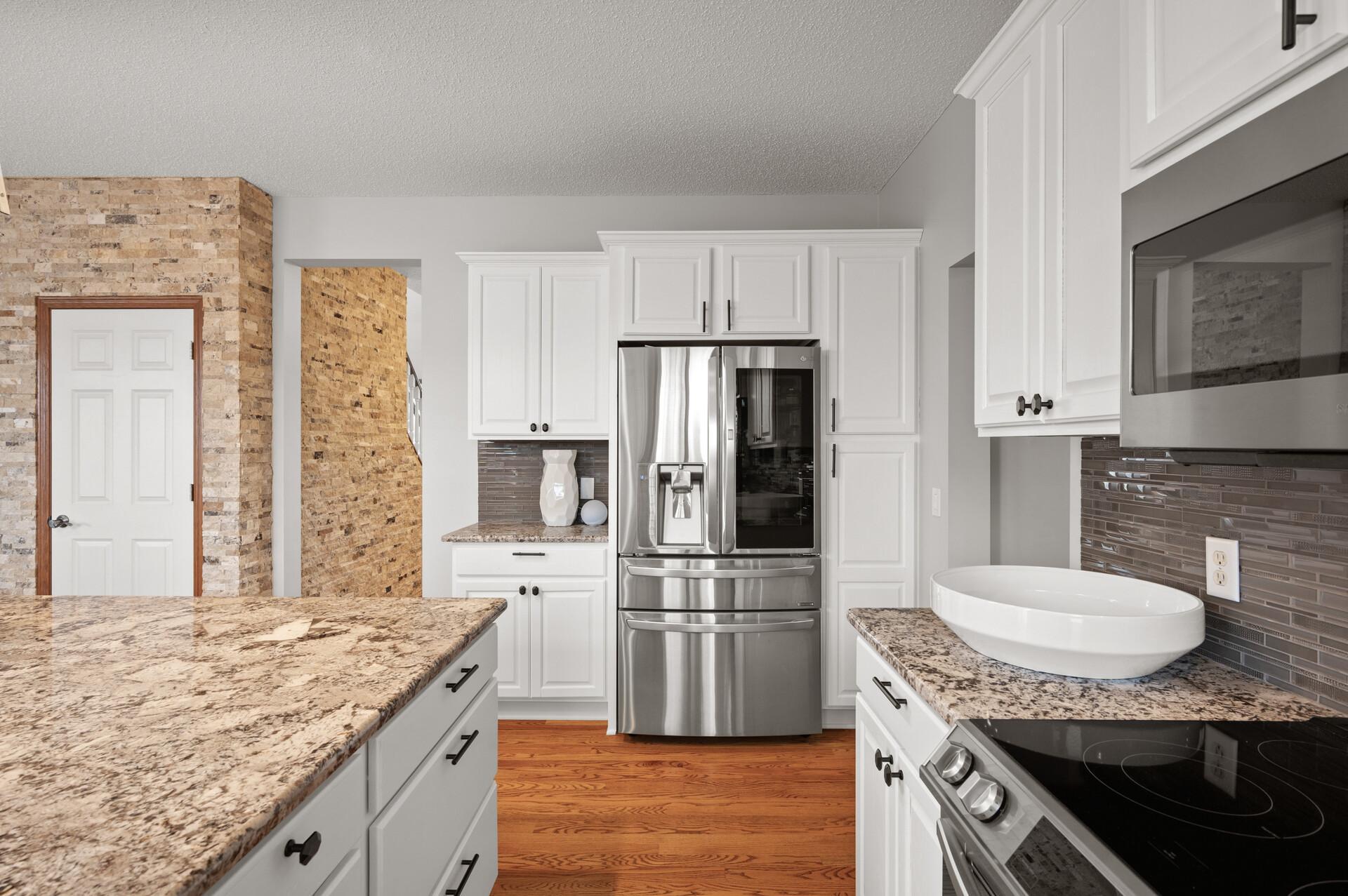 2838 Oak Lawn Drive