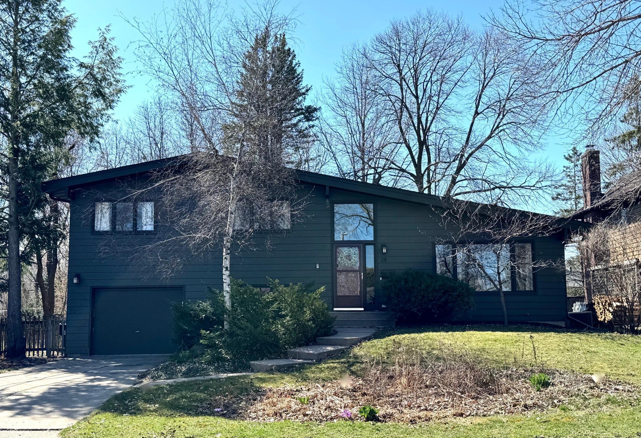 28 Fareway Drive
