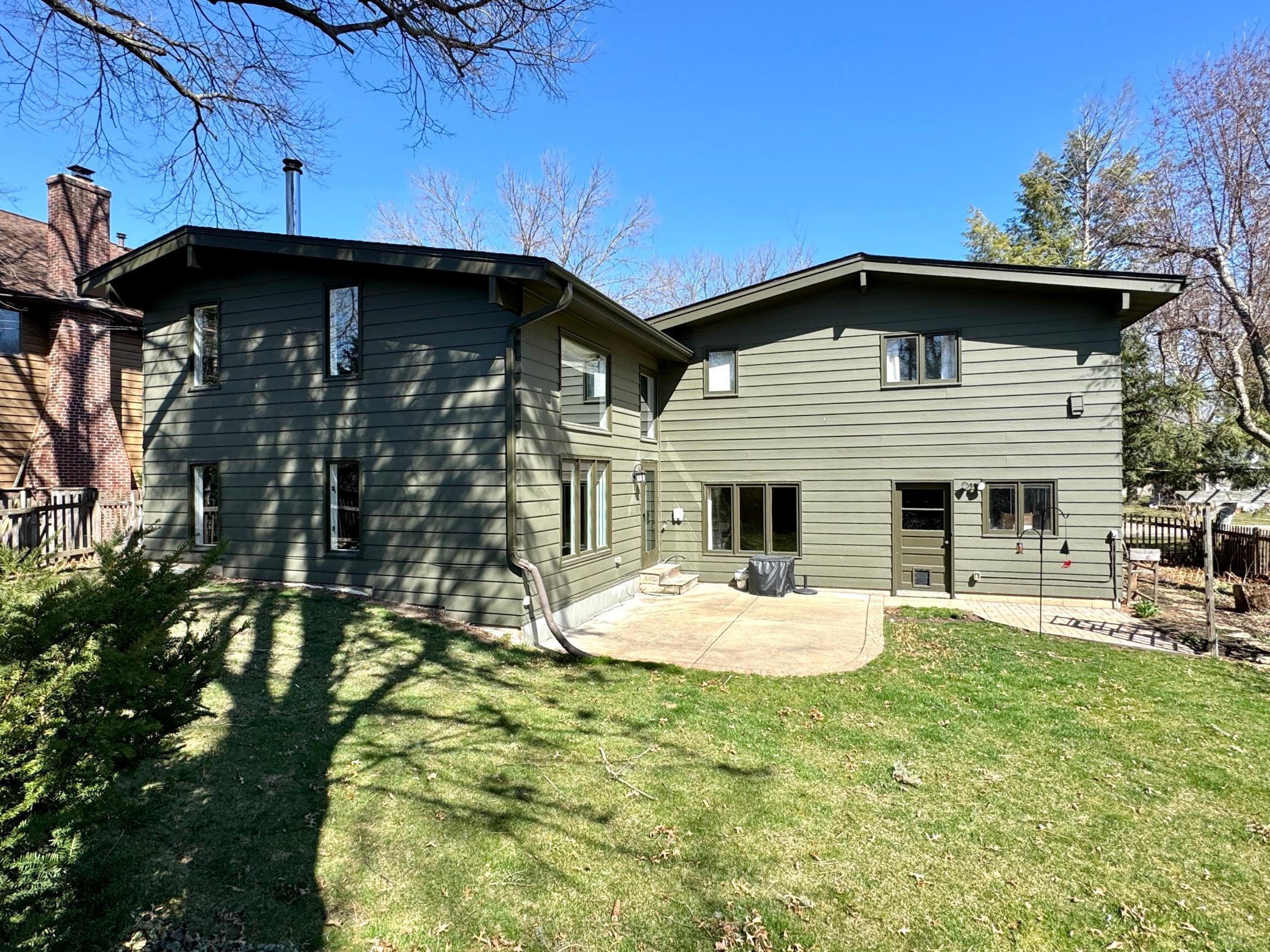 28 Fareway Drive