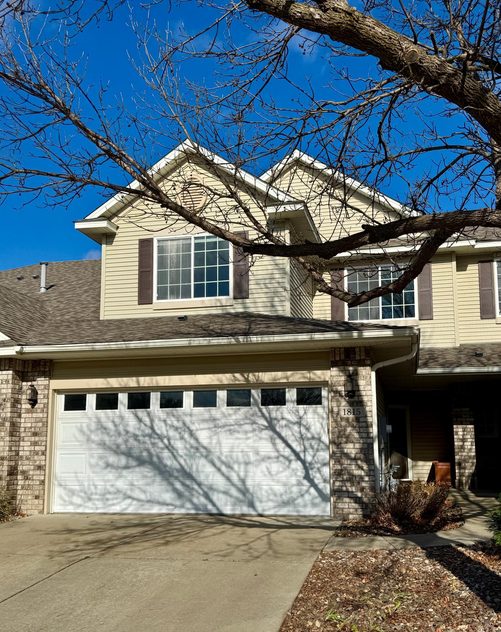 1815 Sunset Drive