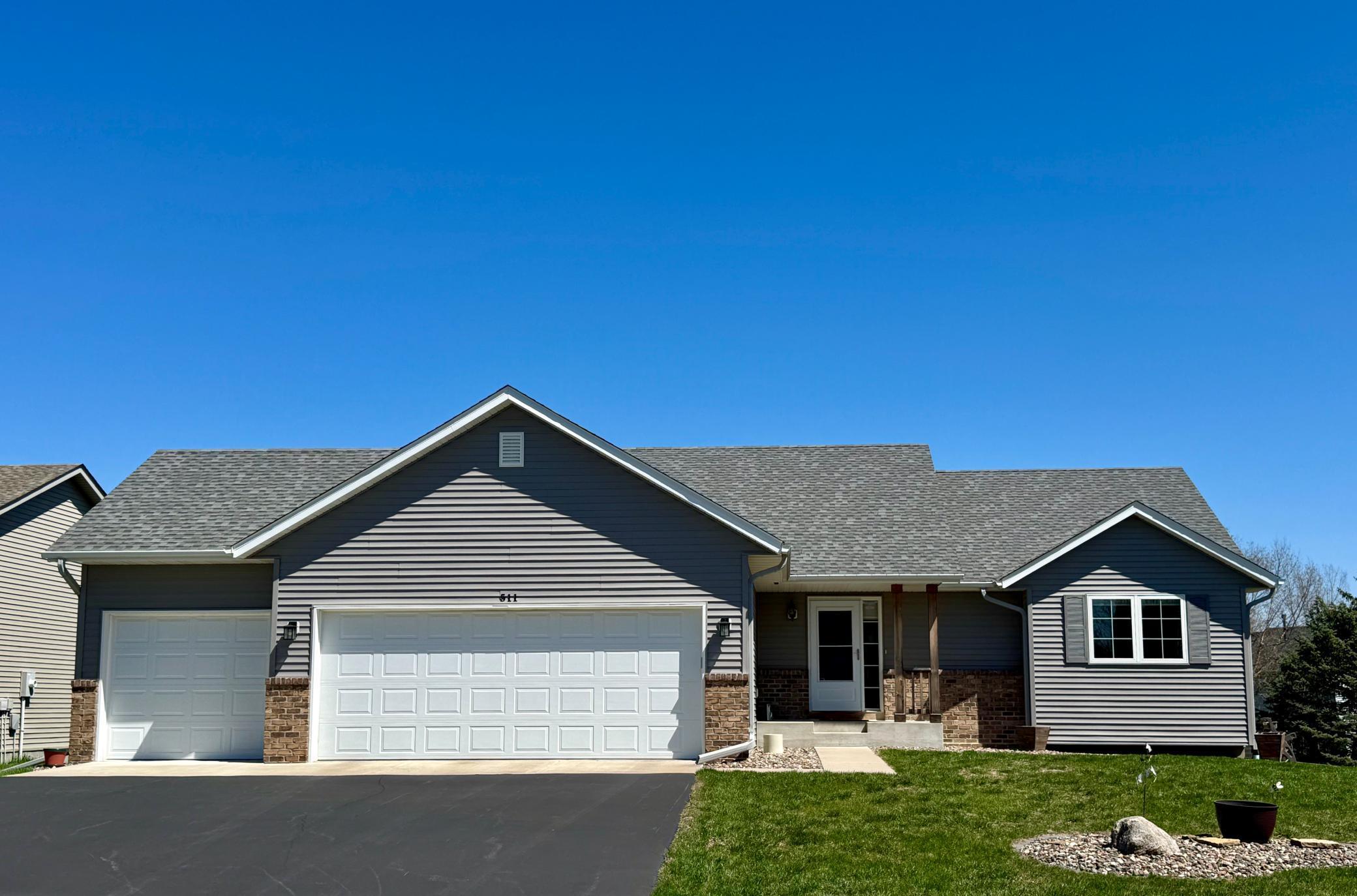 511 Grindstone Lane