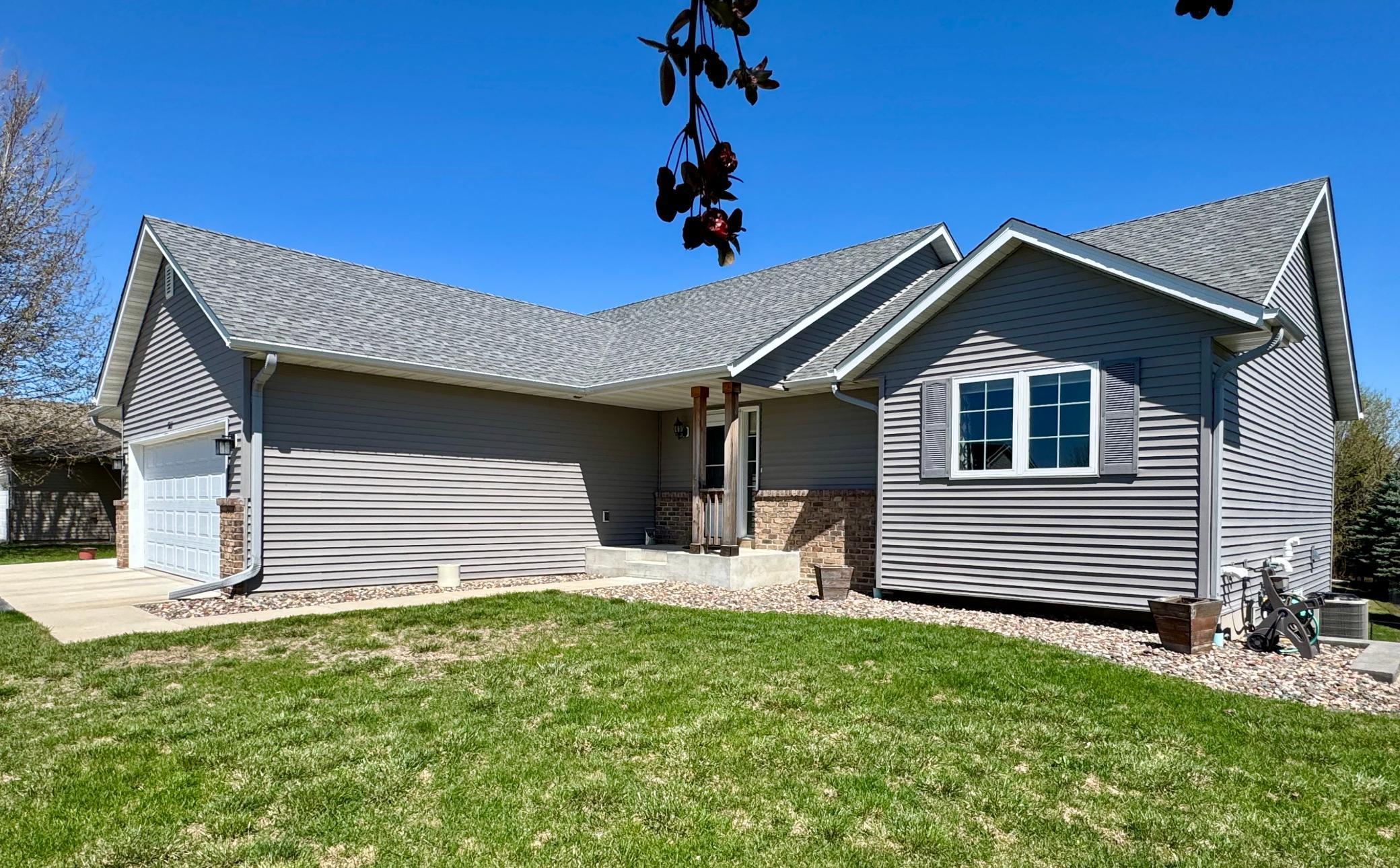 511 Grindstone Lane