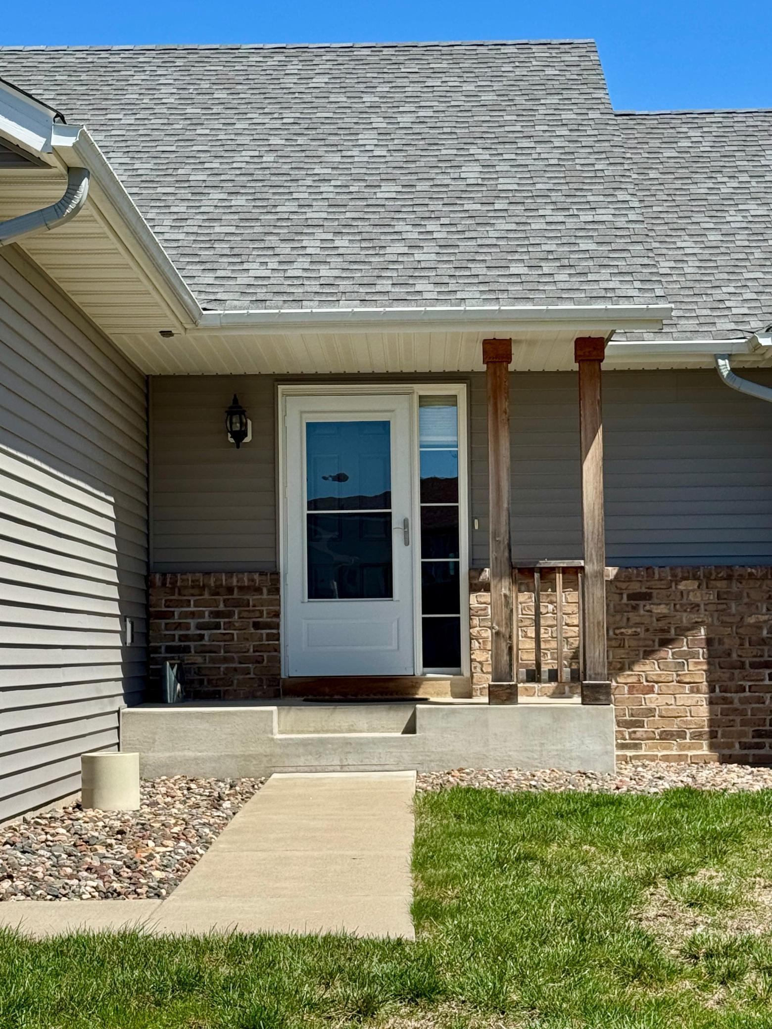 511 Grindstone Lane