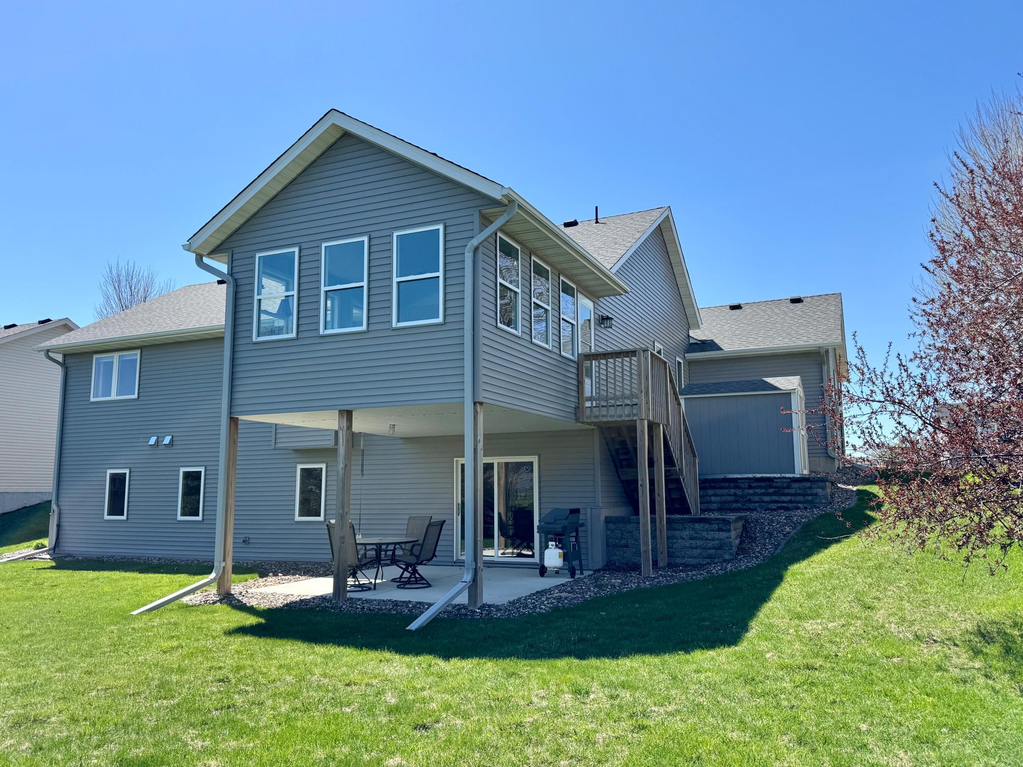 511 Grindstone Lane