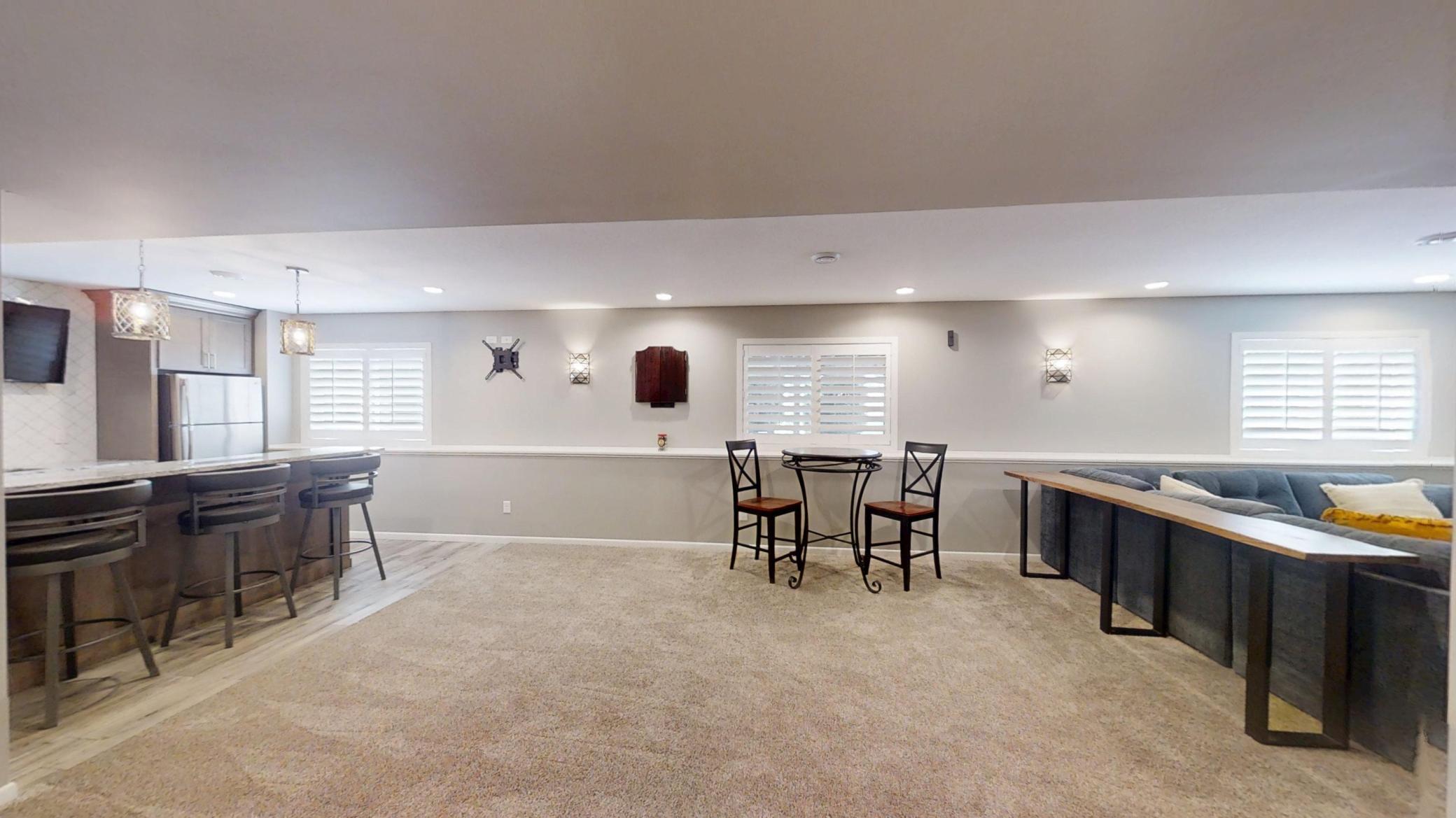2838 Oak Lawn Drive